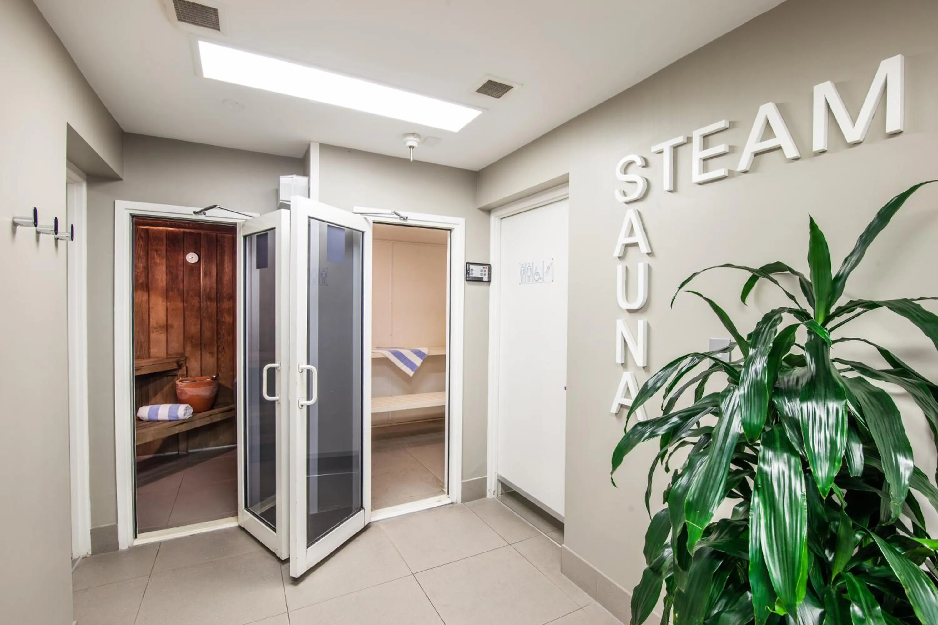 Hot Tub in Chateau Royale Beach Resort Maroochydore Sunshine Coast