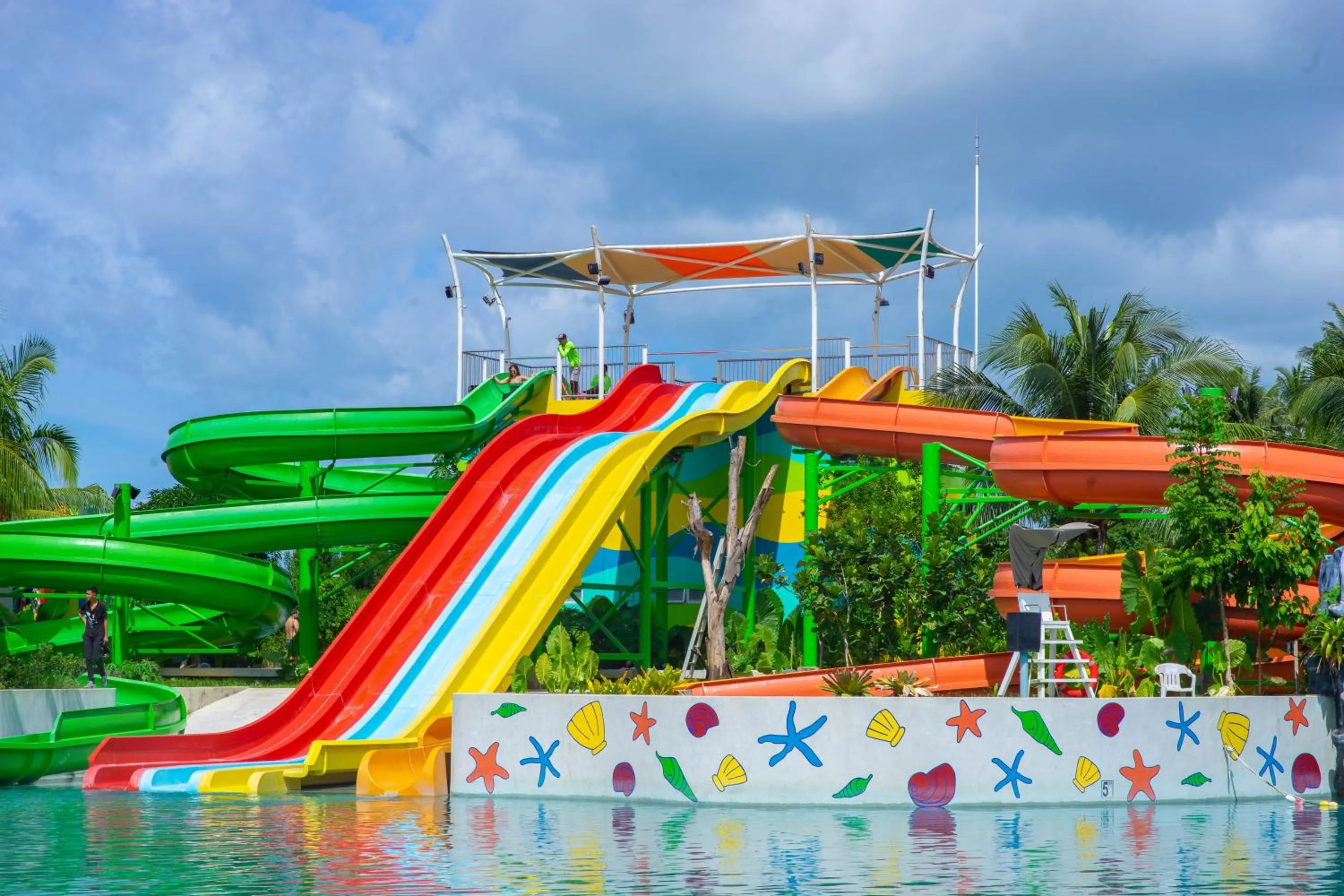 Aqua park in Astoria Palawan