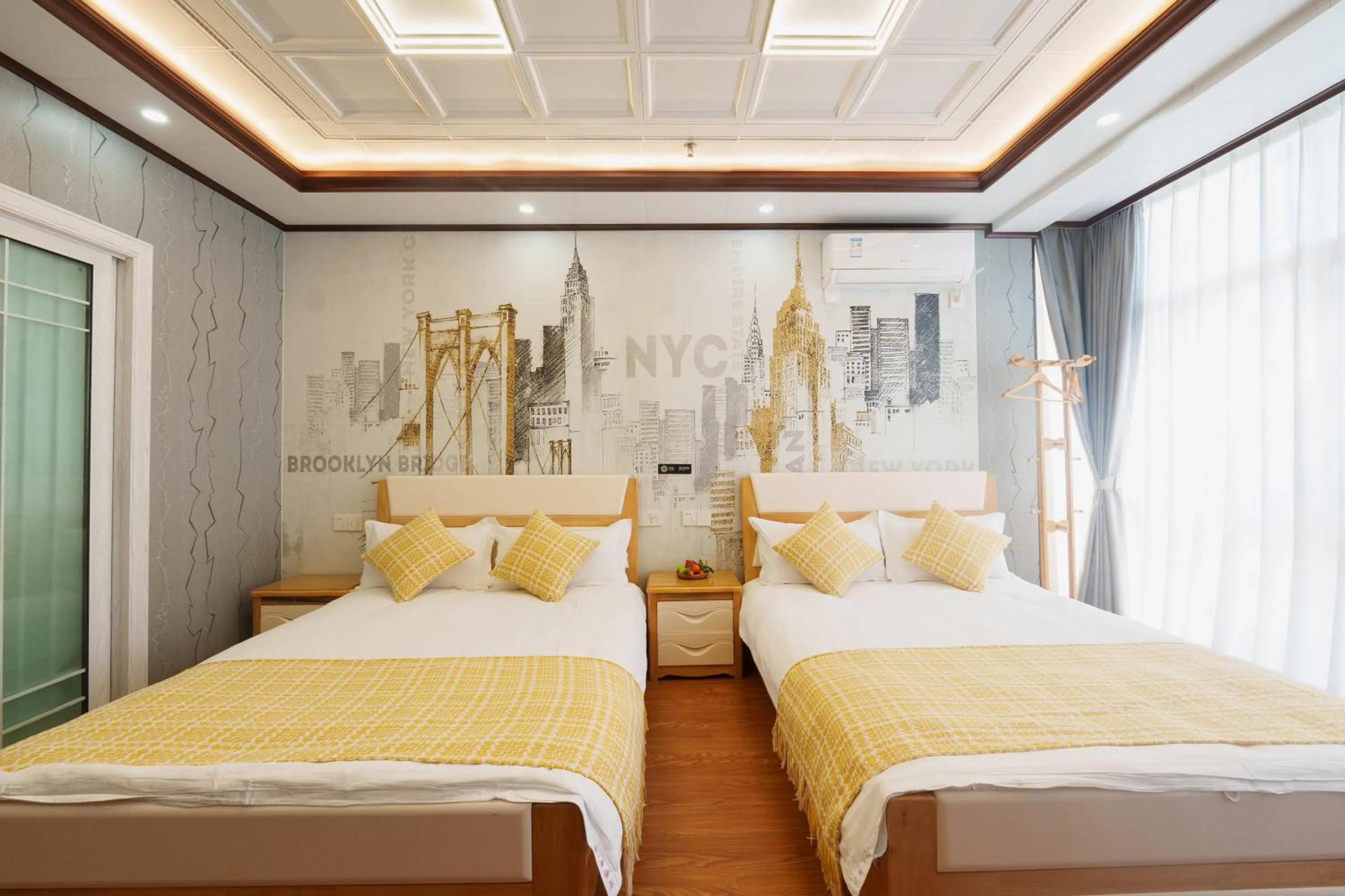 Bed in Floral Yilanxuan Zhouzhuang Hotel