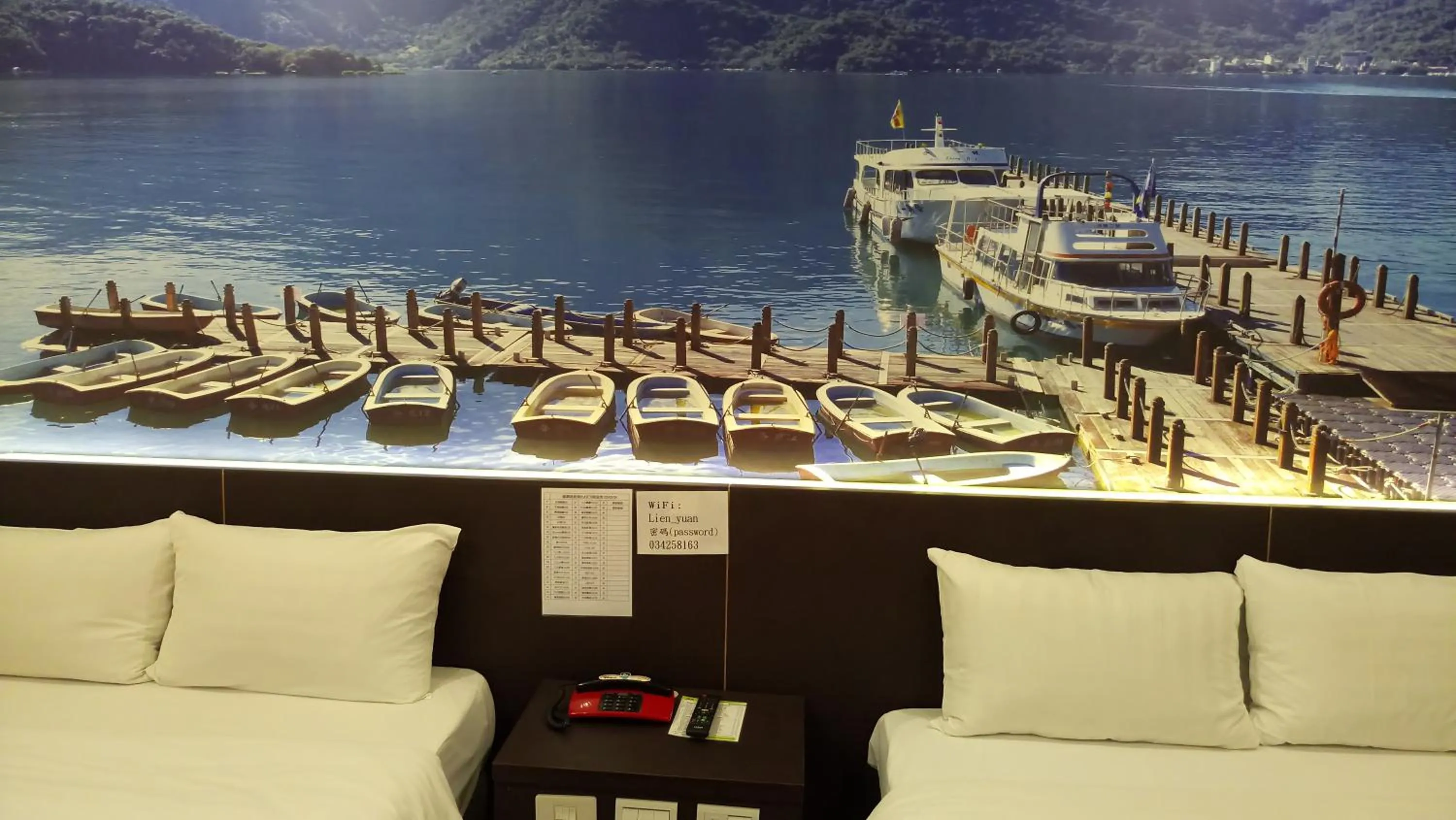 Photo of the whole room in Lotus Yuan Business Hotel