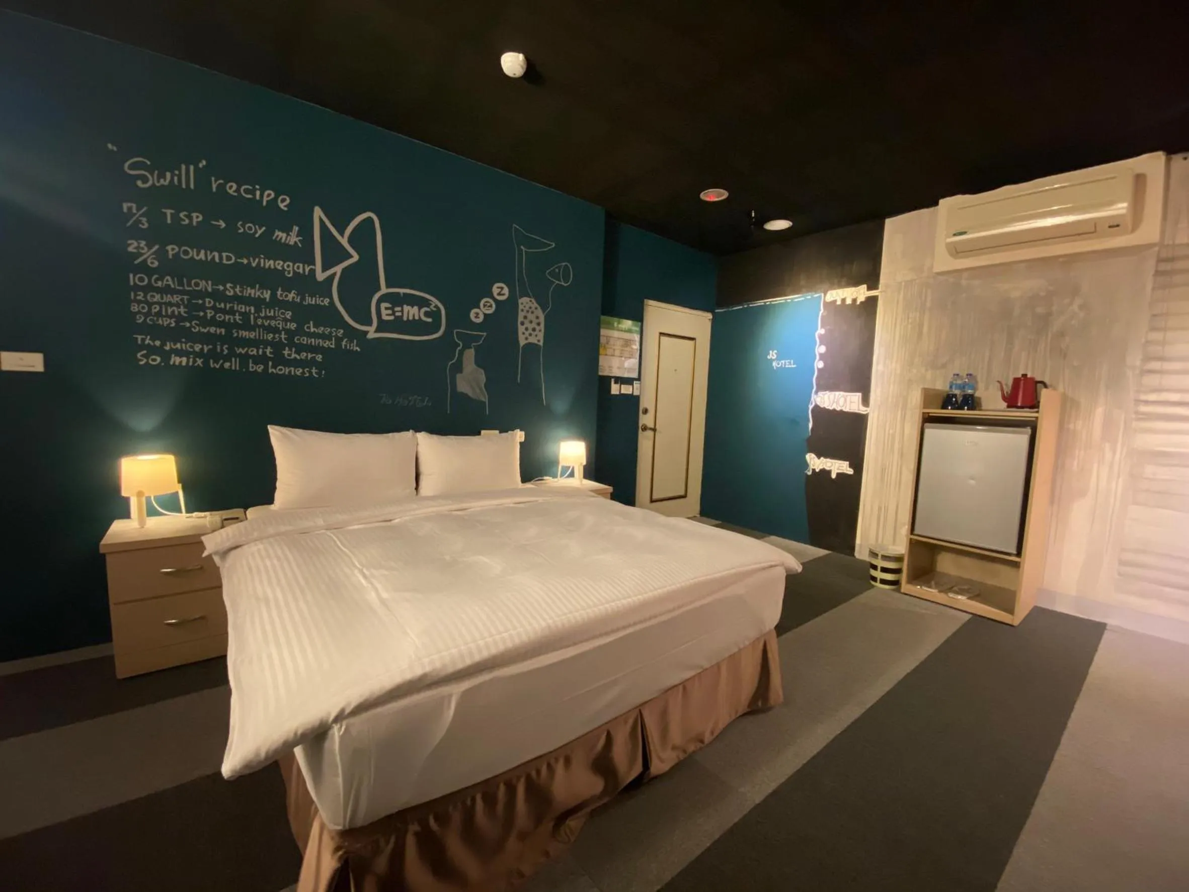 Bed in JS Hotel-Gallery Hotel