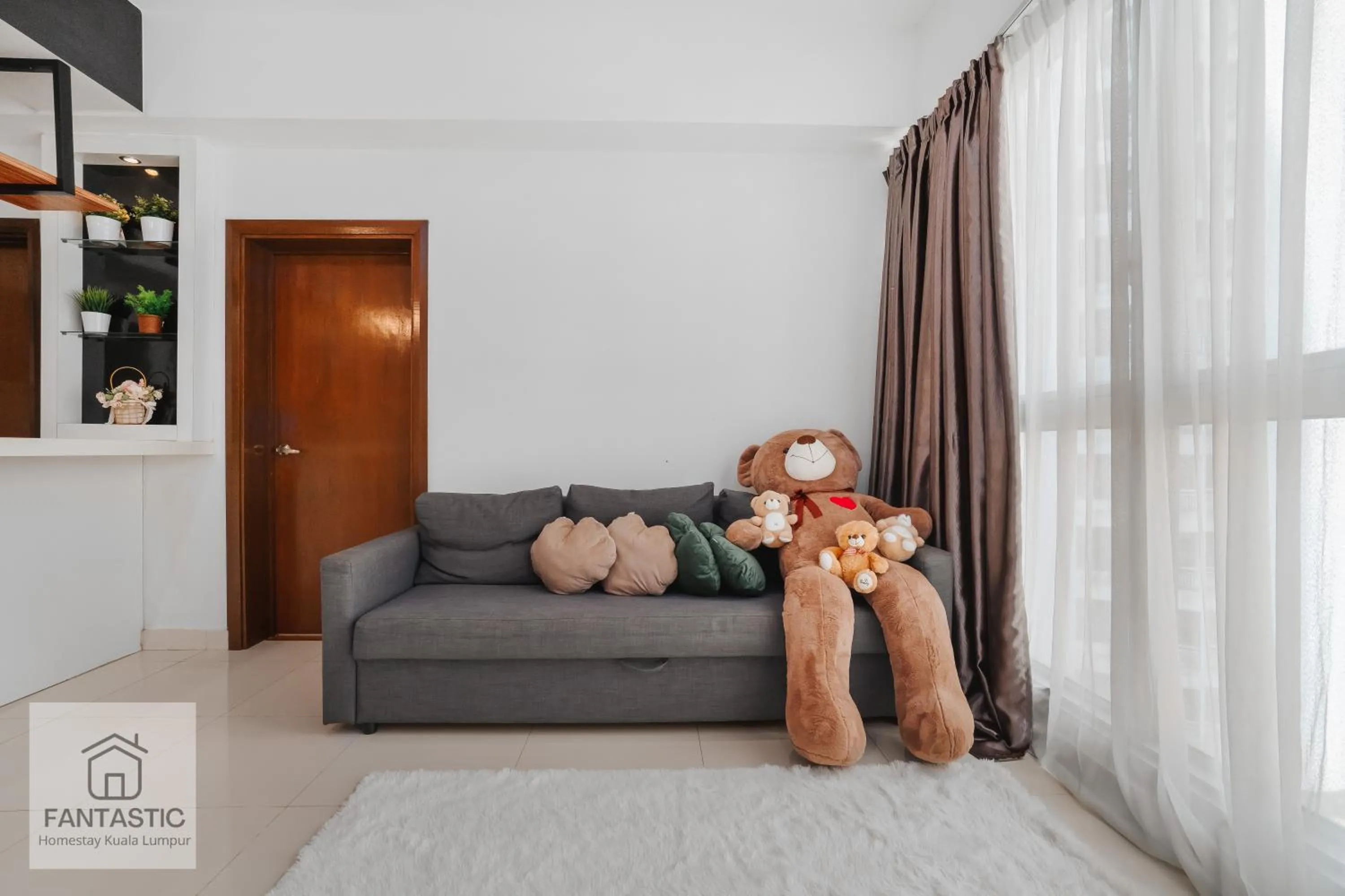 Regalia Residence @ KLCC View Sky Pool by KC