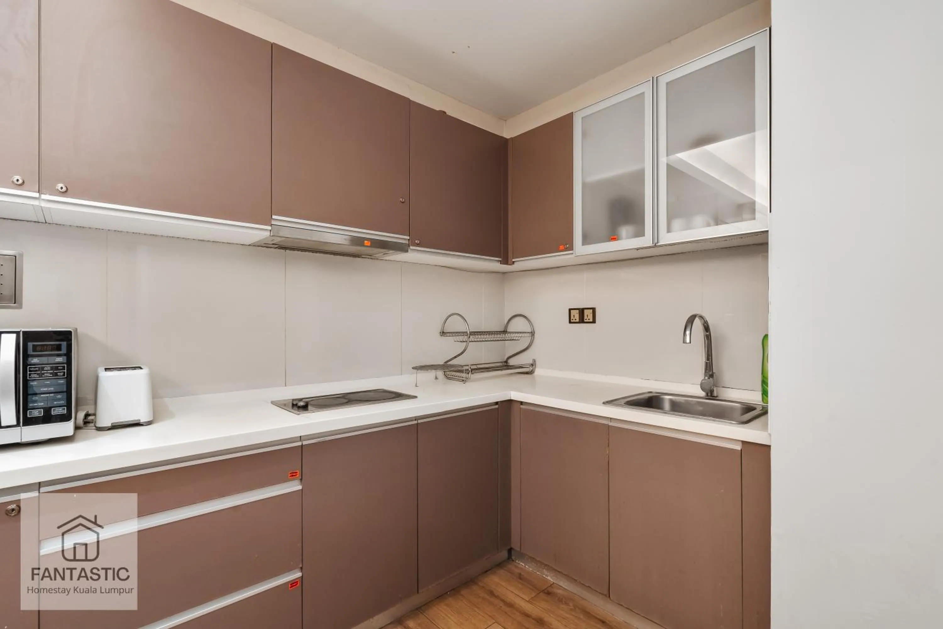 Regalia Residence @ KLCC View Sky Pool by KC