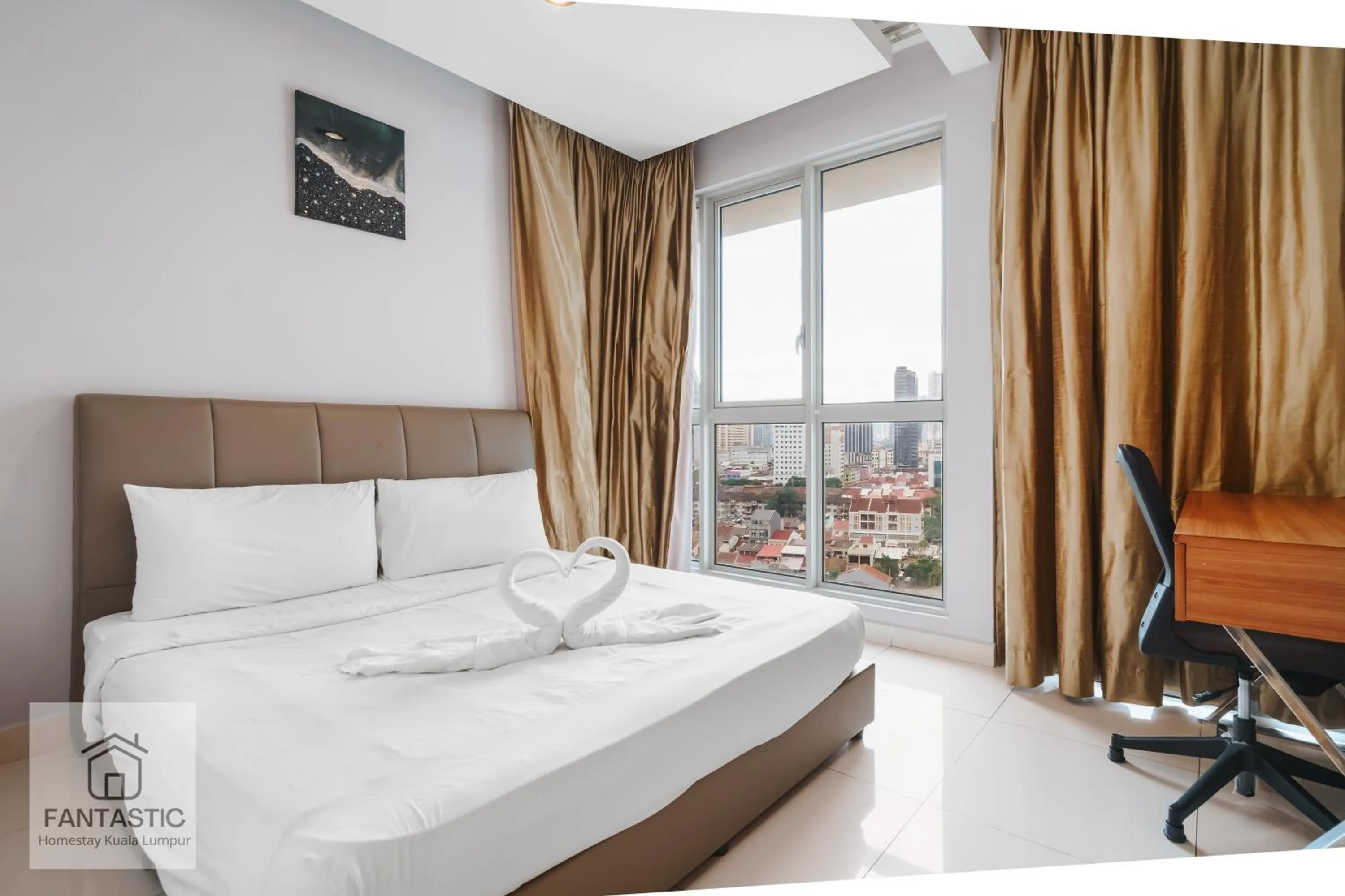 Bed in Regalia Residence @ KLCC View Sky Pool by KC