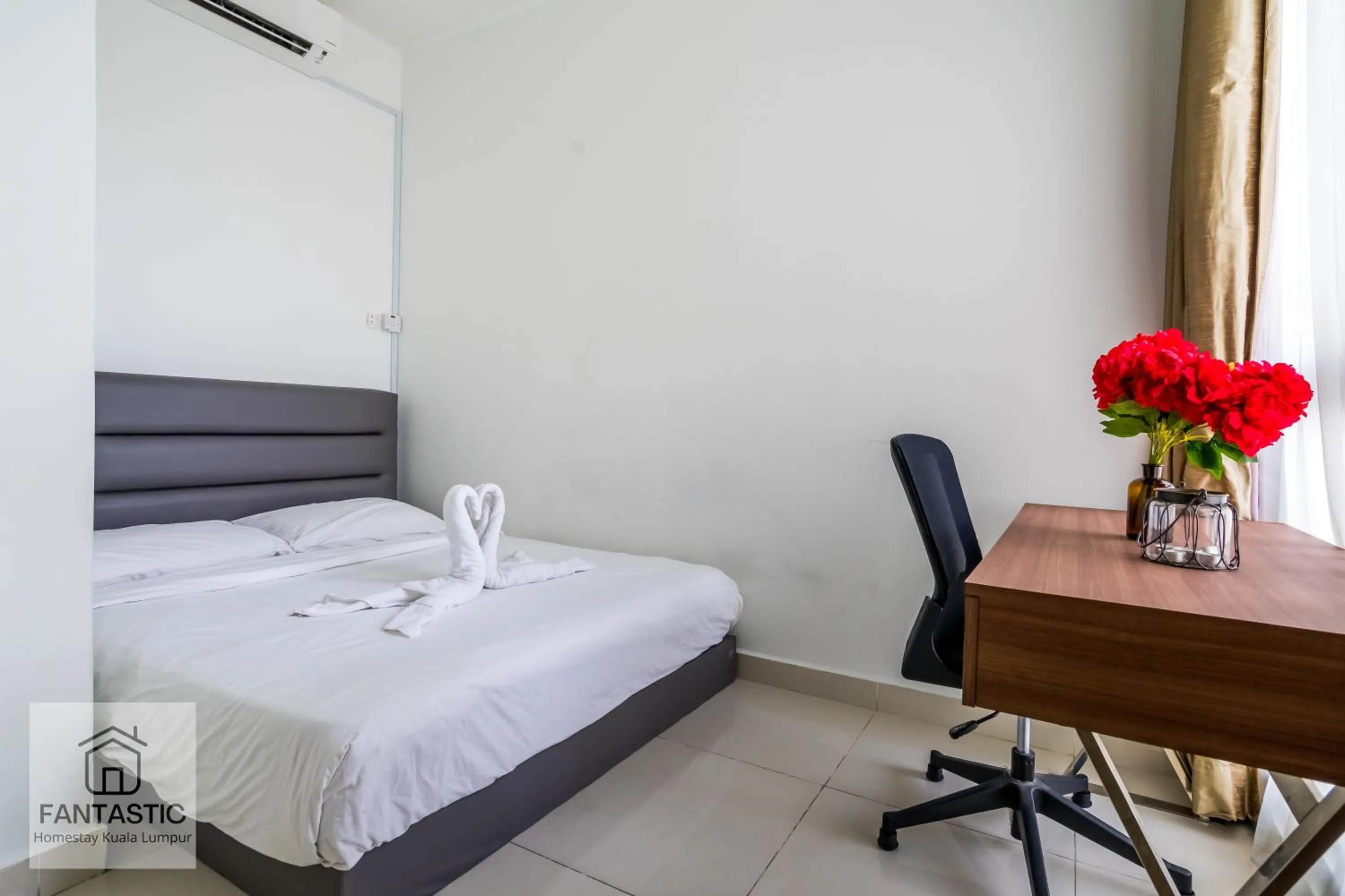 Bed in Regalia Residence @ KLCC View Sky Pool by KC