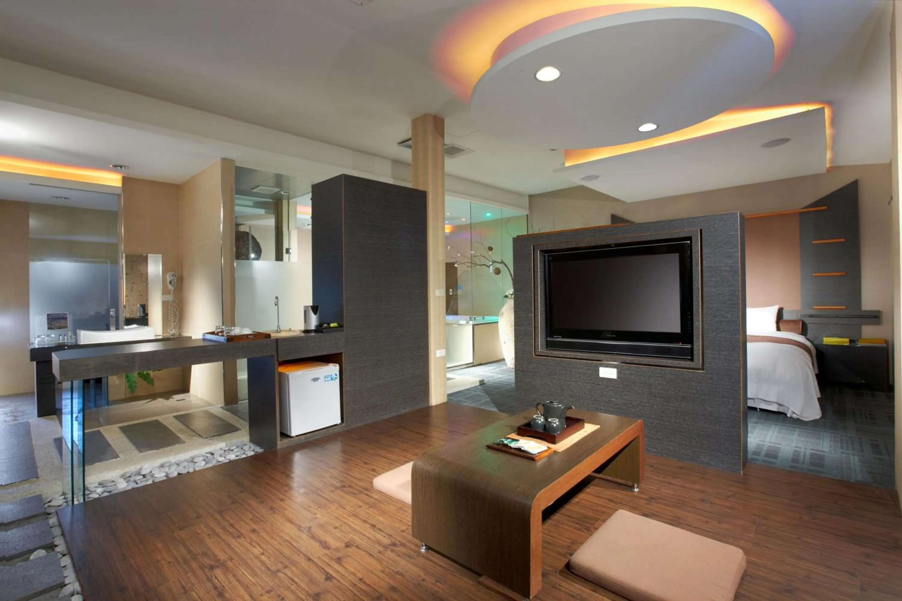 Photo of the whole room in Hofi Villa