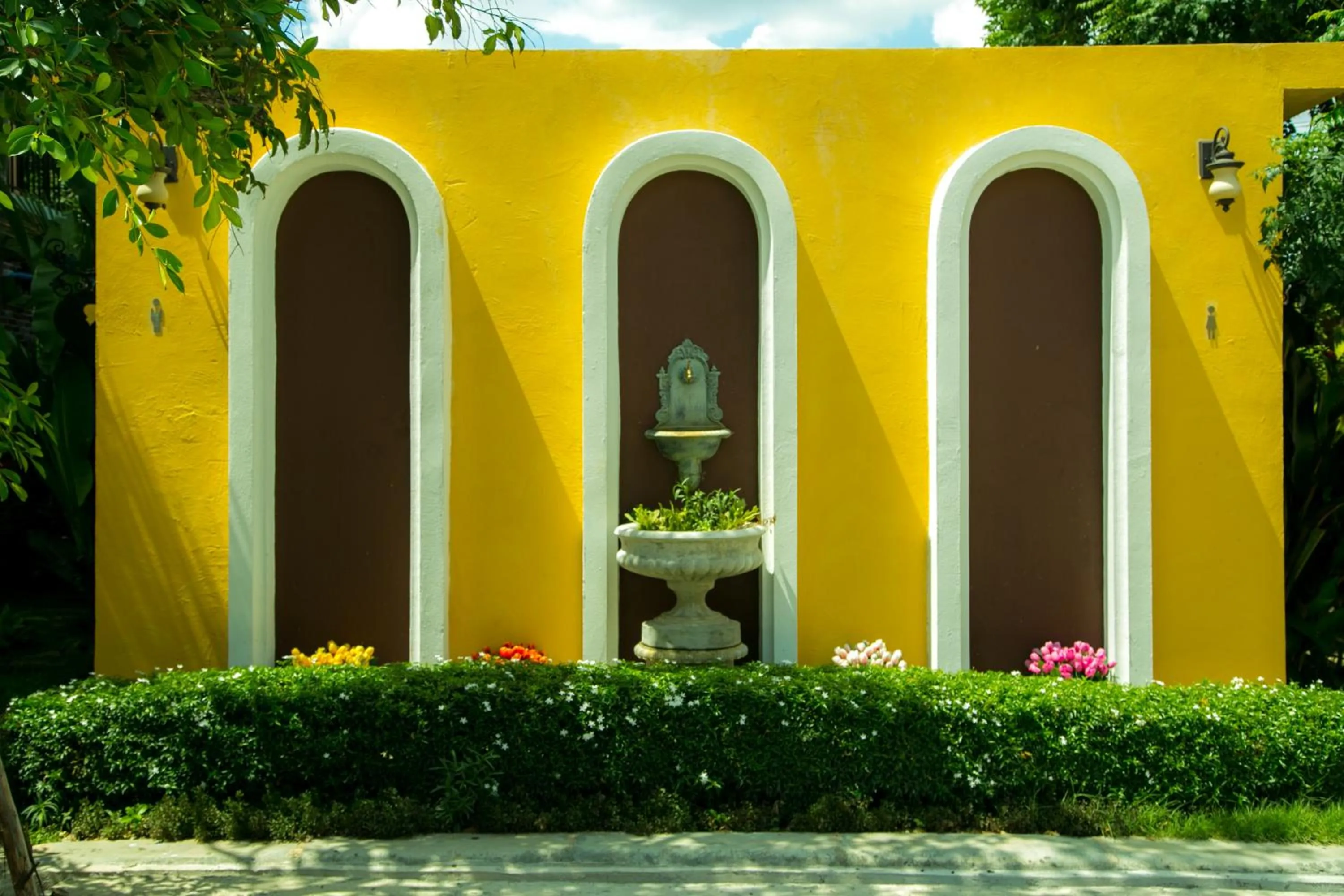 Garden in La Villa Boutique hotel