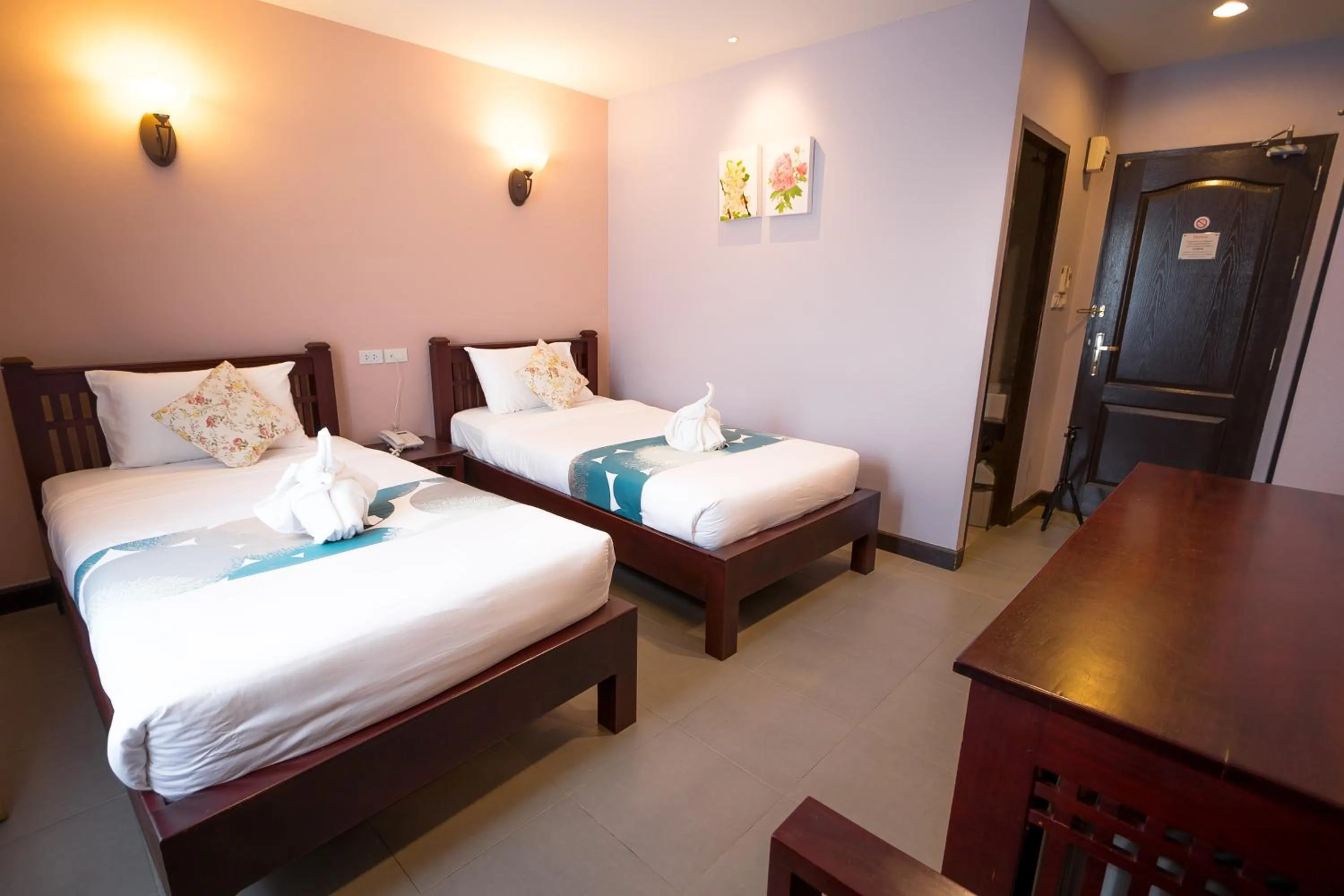 Bed in La Villa Boutique hotel