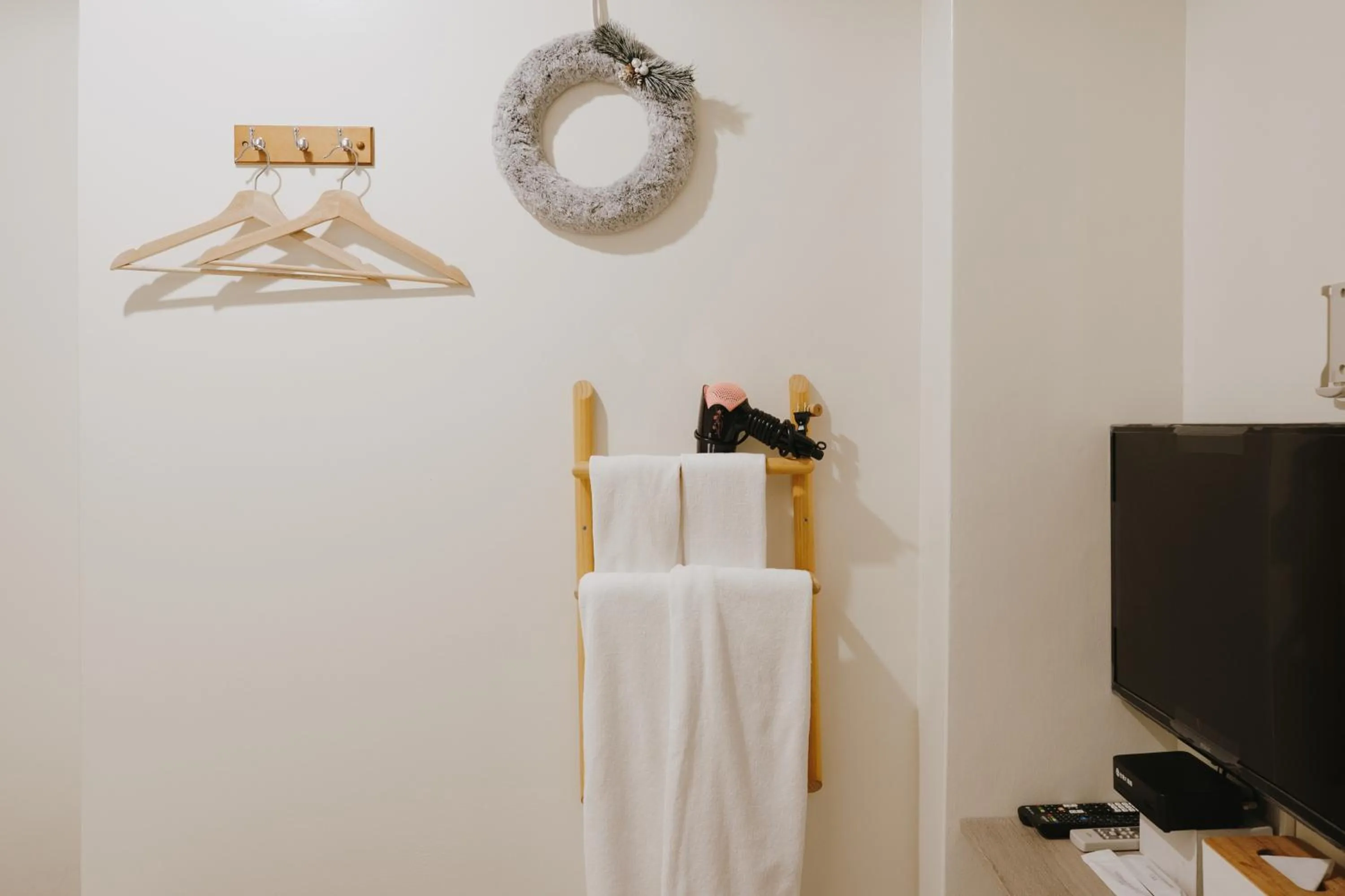 wardrobe in Mountain Traveler Inn