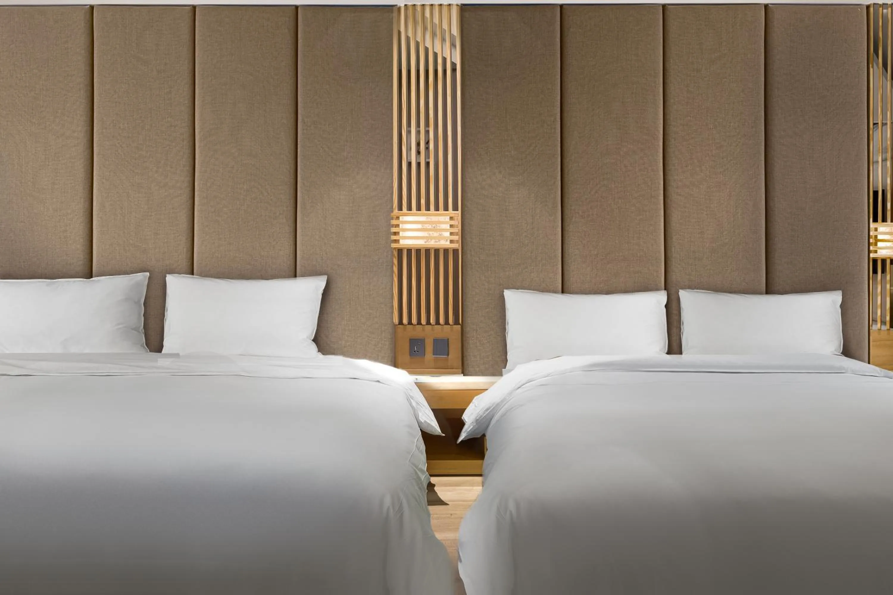 Bed in Gamalan FL Spring Hotel