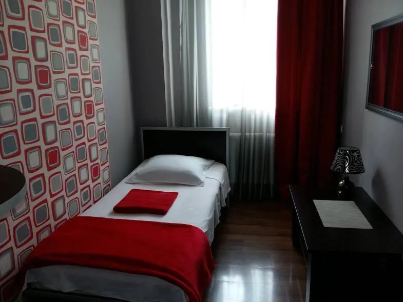 Economy Single Room - single occupancy in Marinella