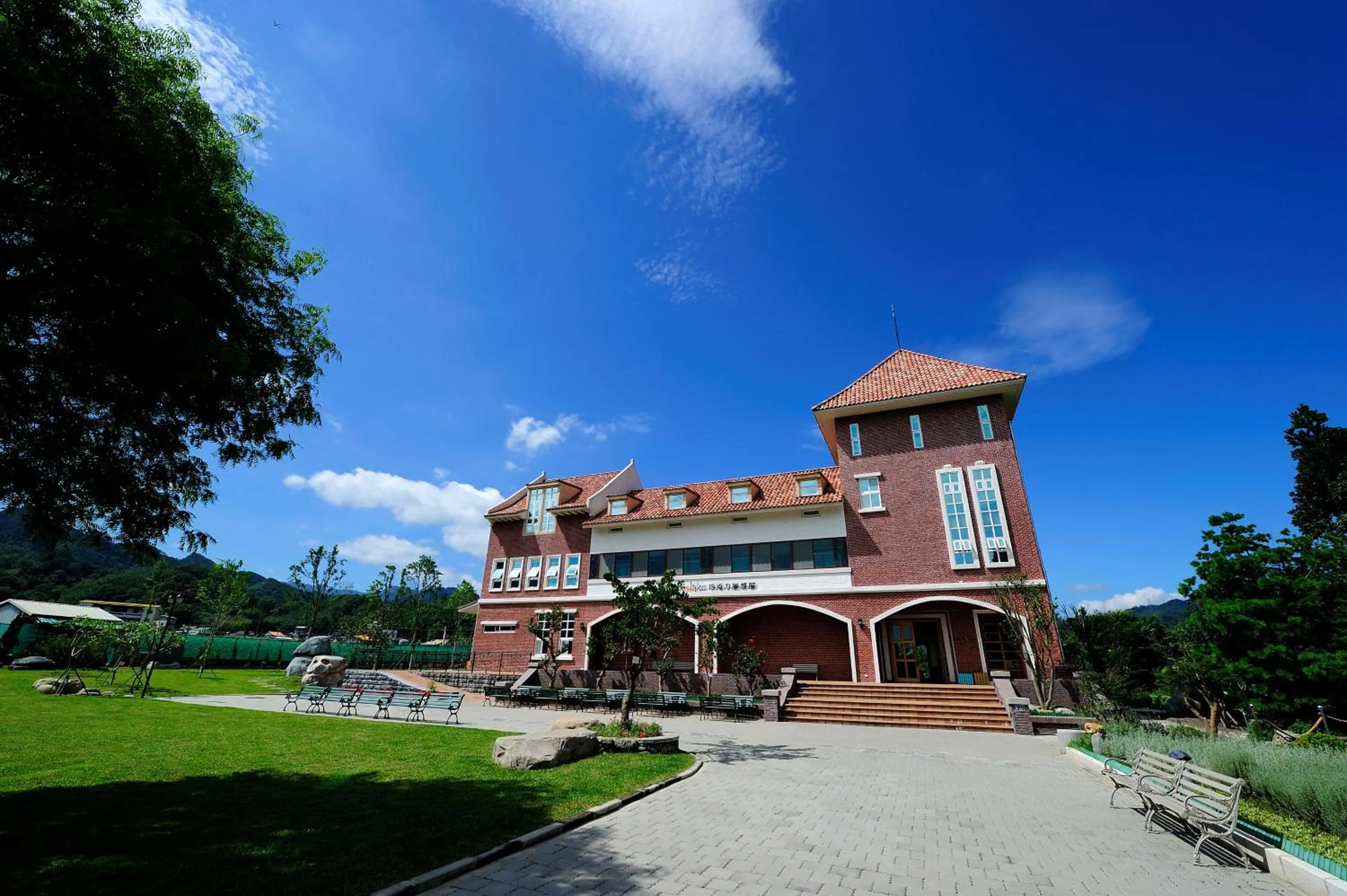 Facade/entrance in Schokolake Country House