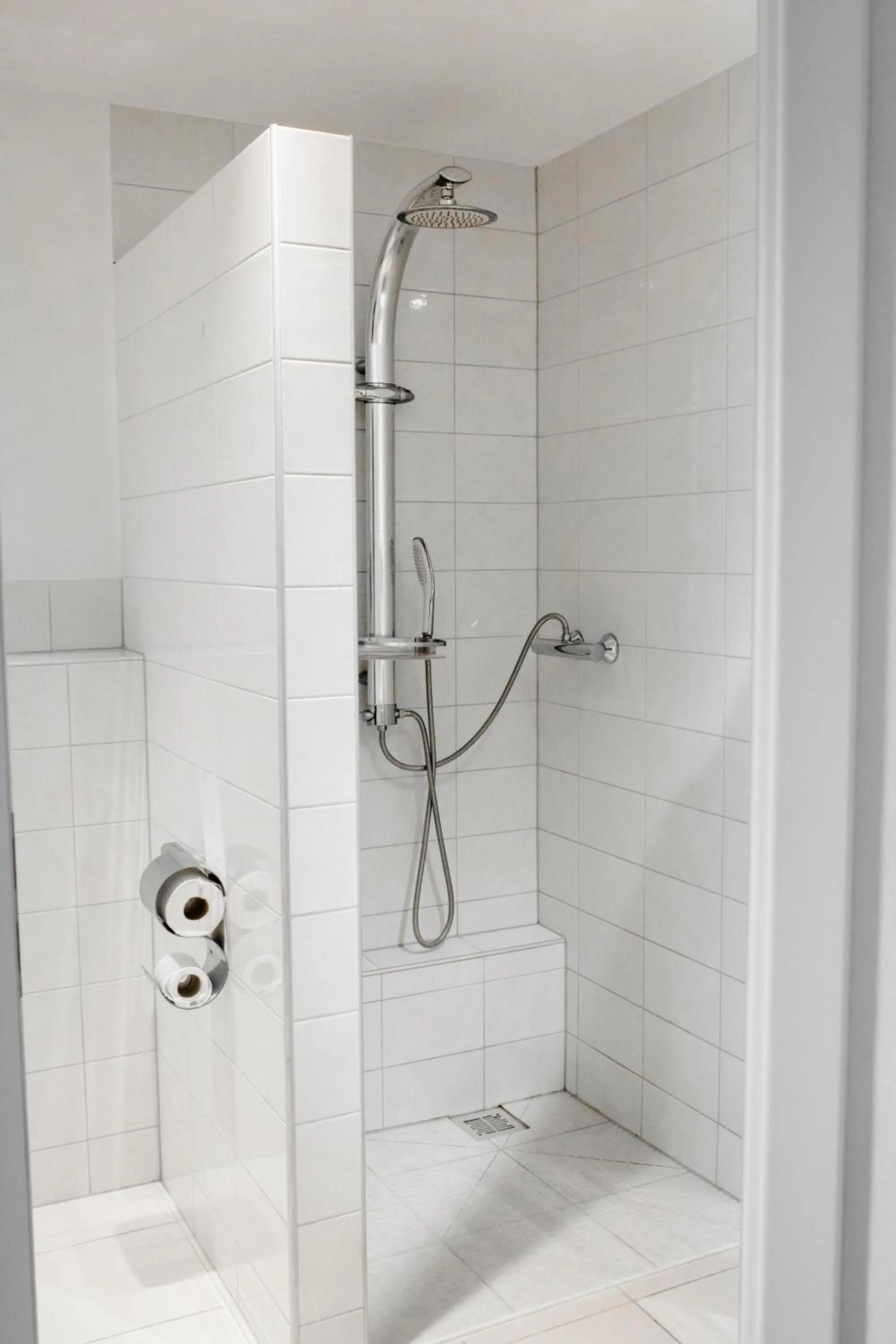 Bathroom in Bach Hotel