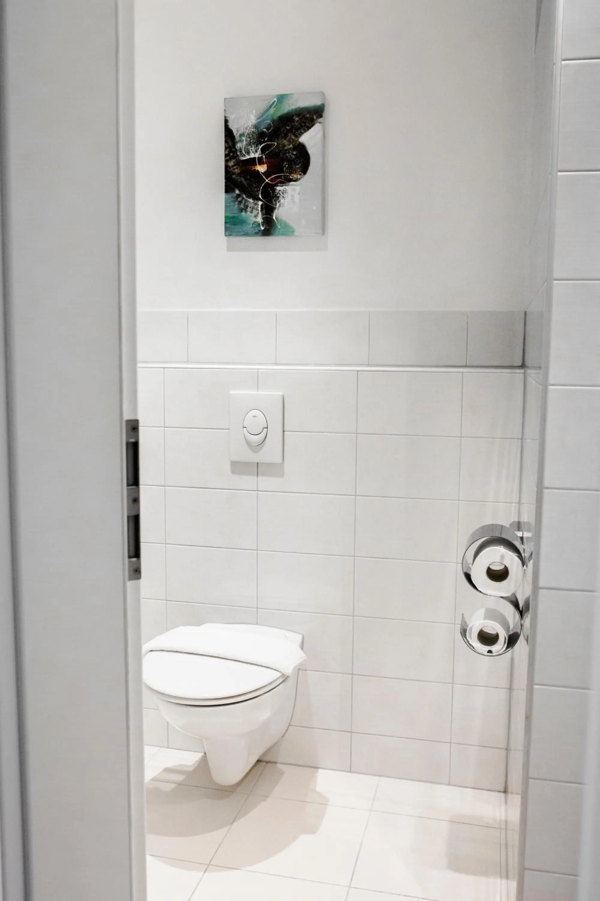 Bathroom in Bach Hotel