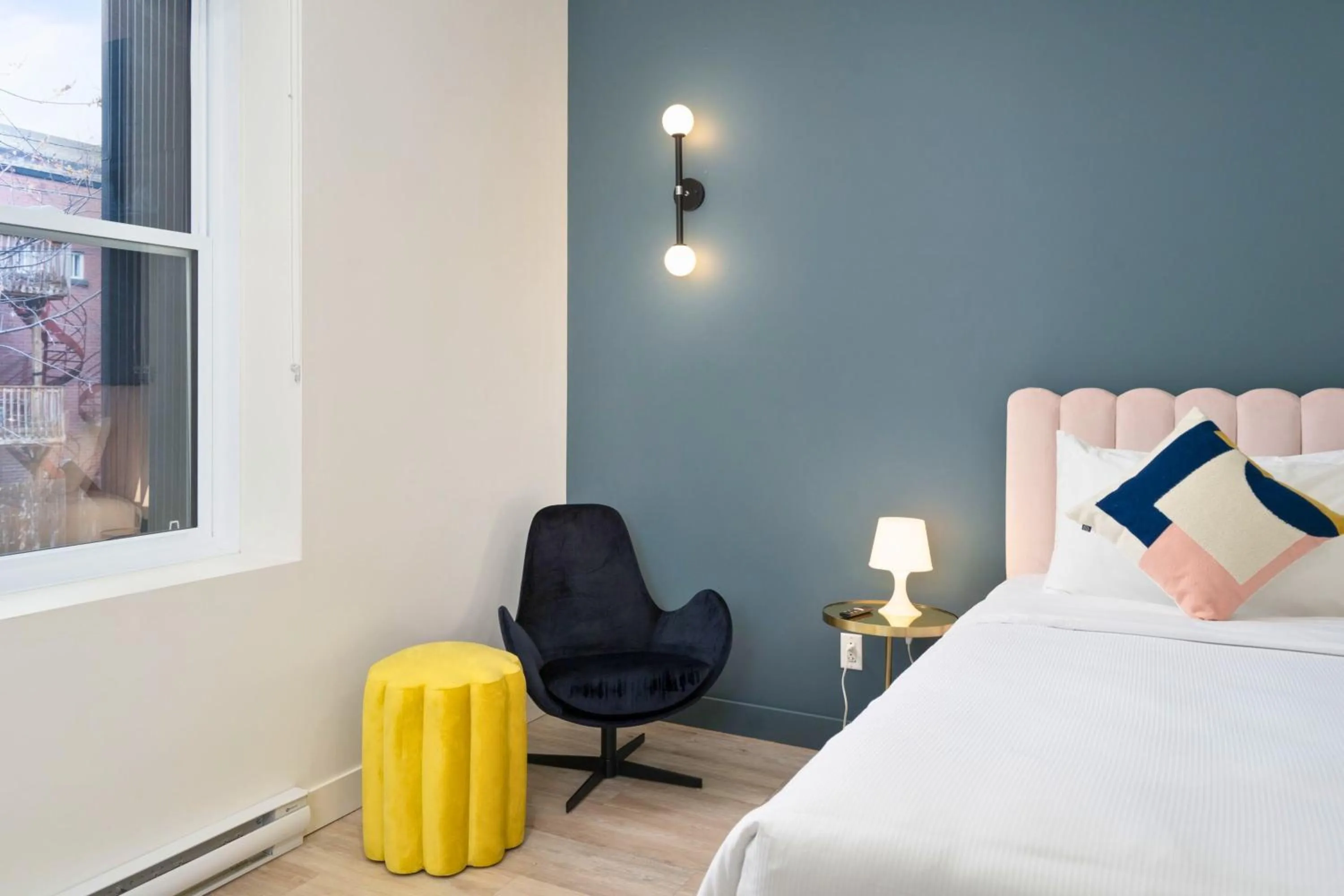 Bed in Clouds Lofts - Quartier Latin