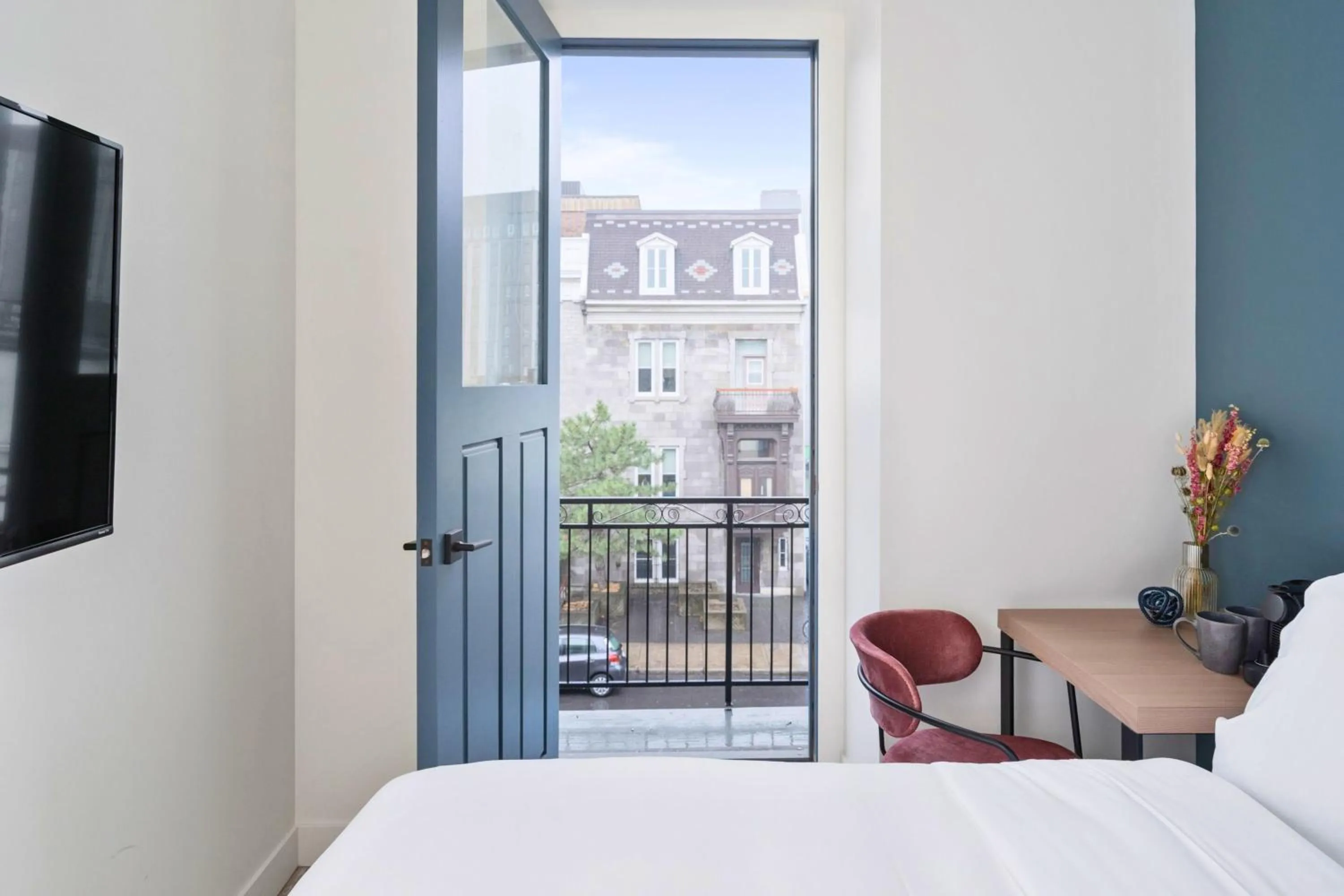 Bed in Clouds Lofts - Quartier Latin