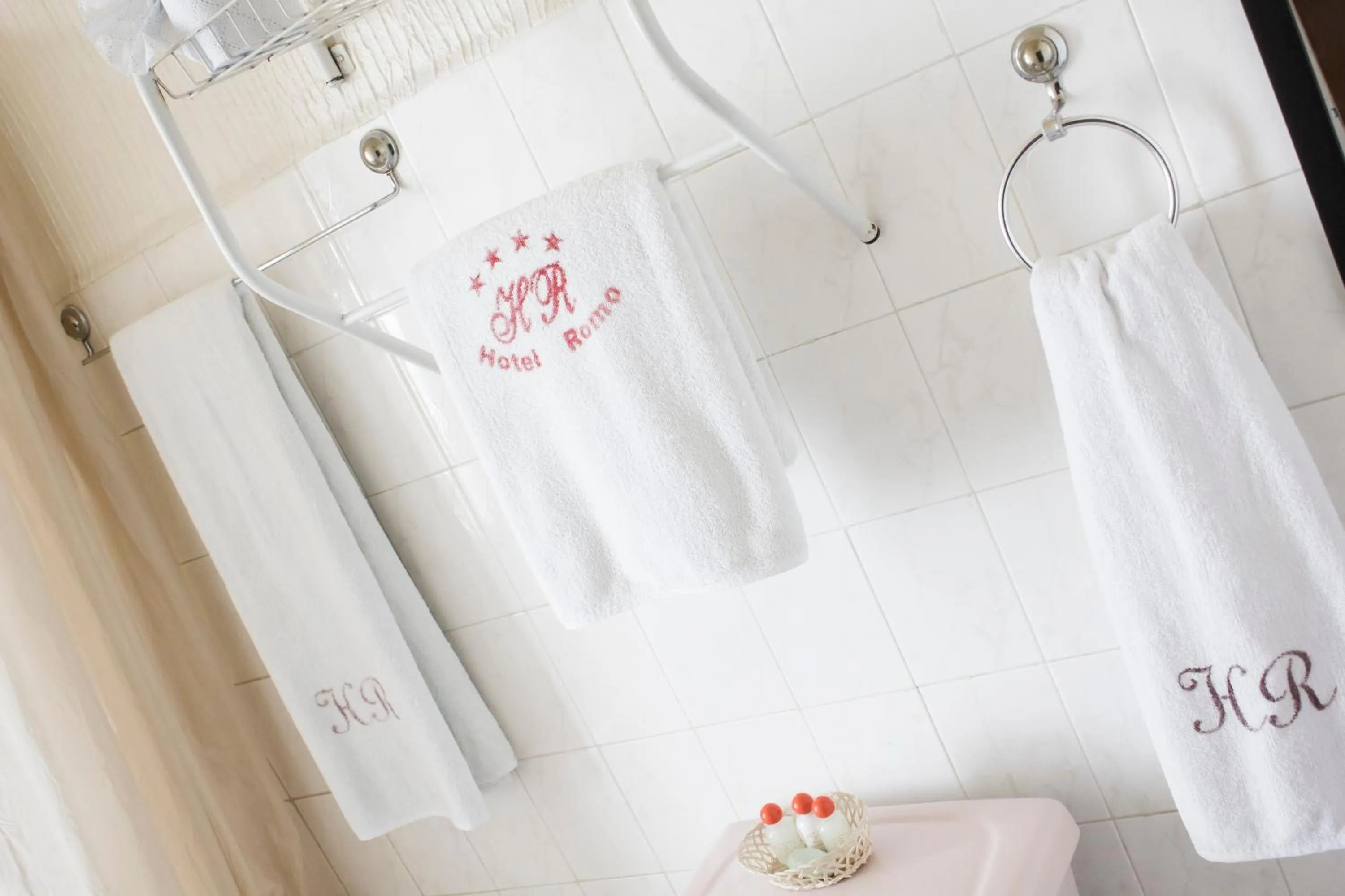 Bathroom in HOTEL ROMO