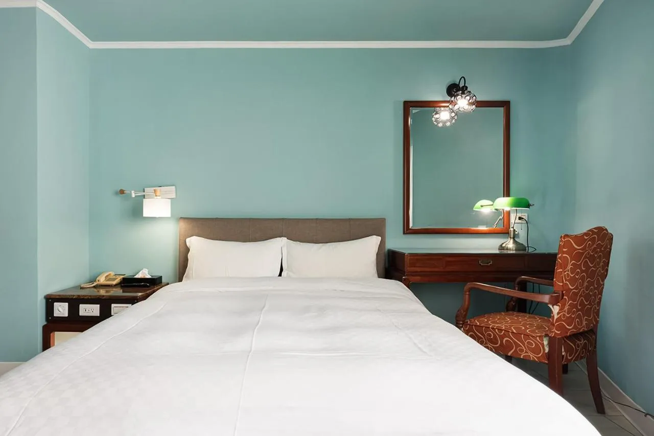 Bed in Moonlight Hotel