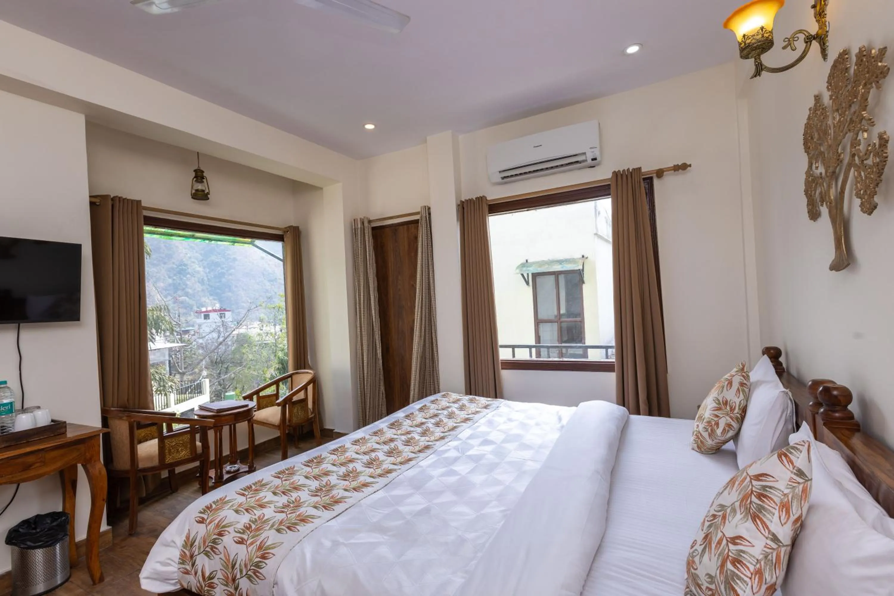 View (from property/room), Bed in Yogved Hospitality & Resort