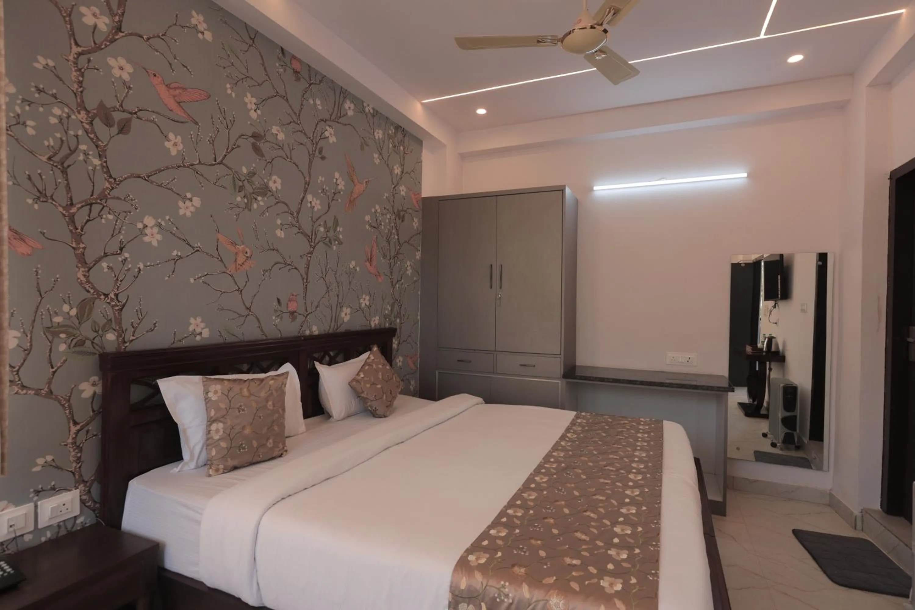 View (from property/room), Bed in Yogved Hospitality & Resort