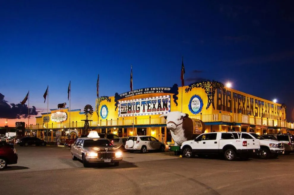 Restaurant/places to eat in The Big Texan Motel