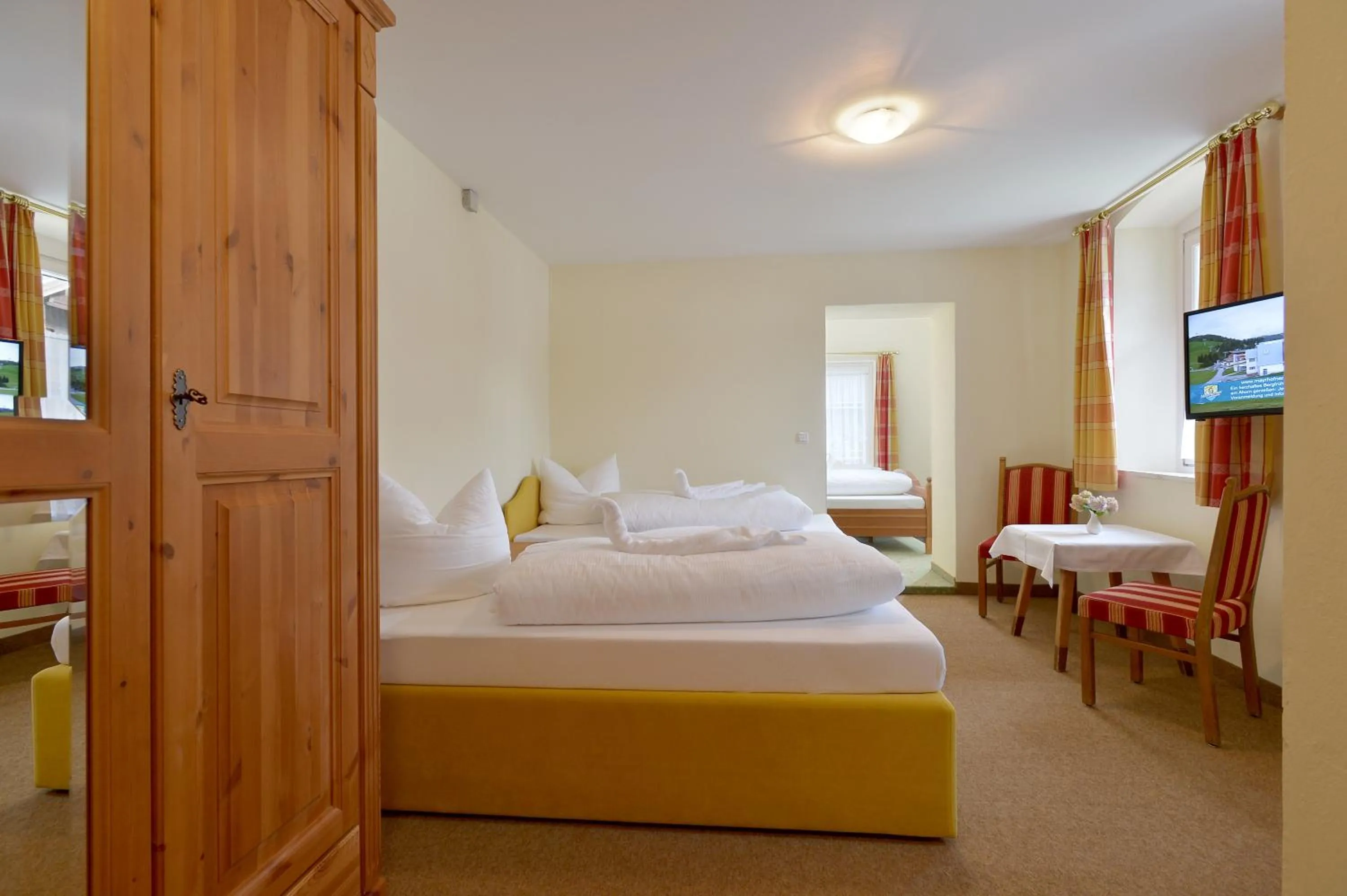 Bedroom, Bed in Posthotel Mayrhofen