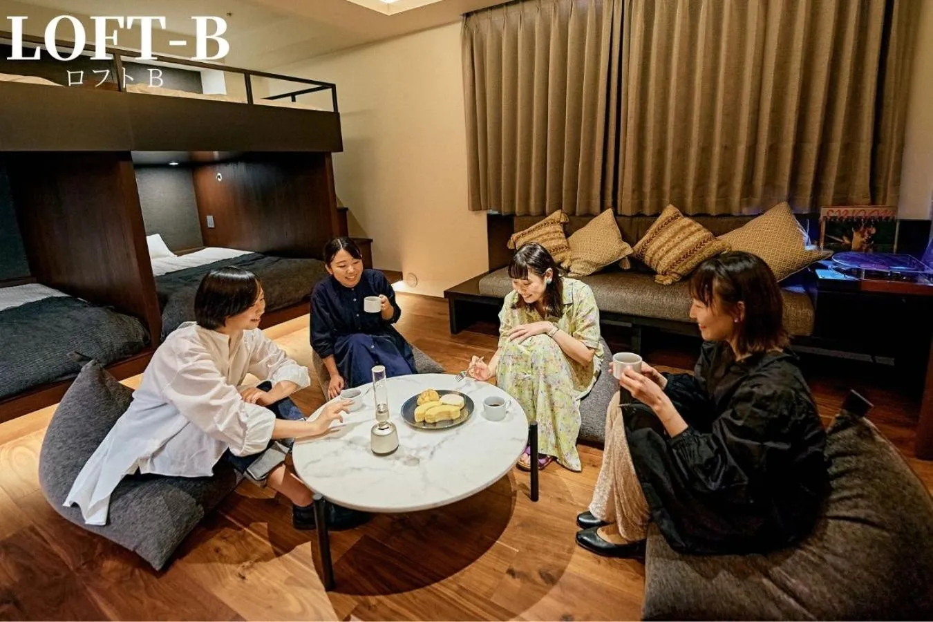 People in 41 PIECES Sapporo