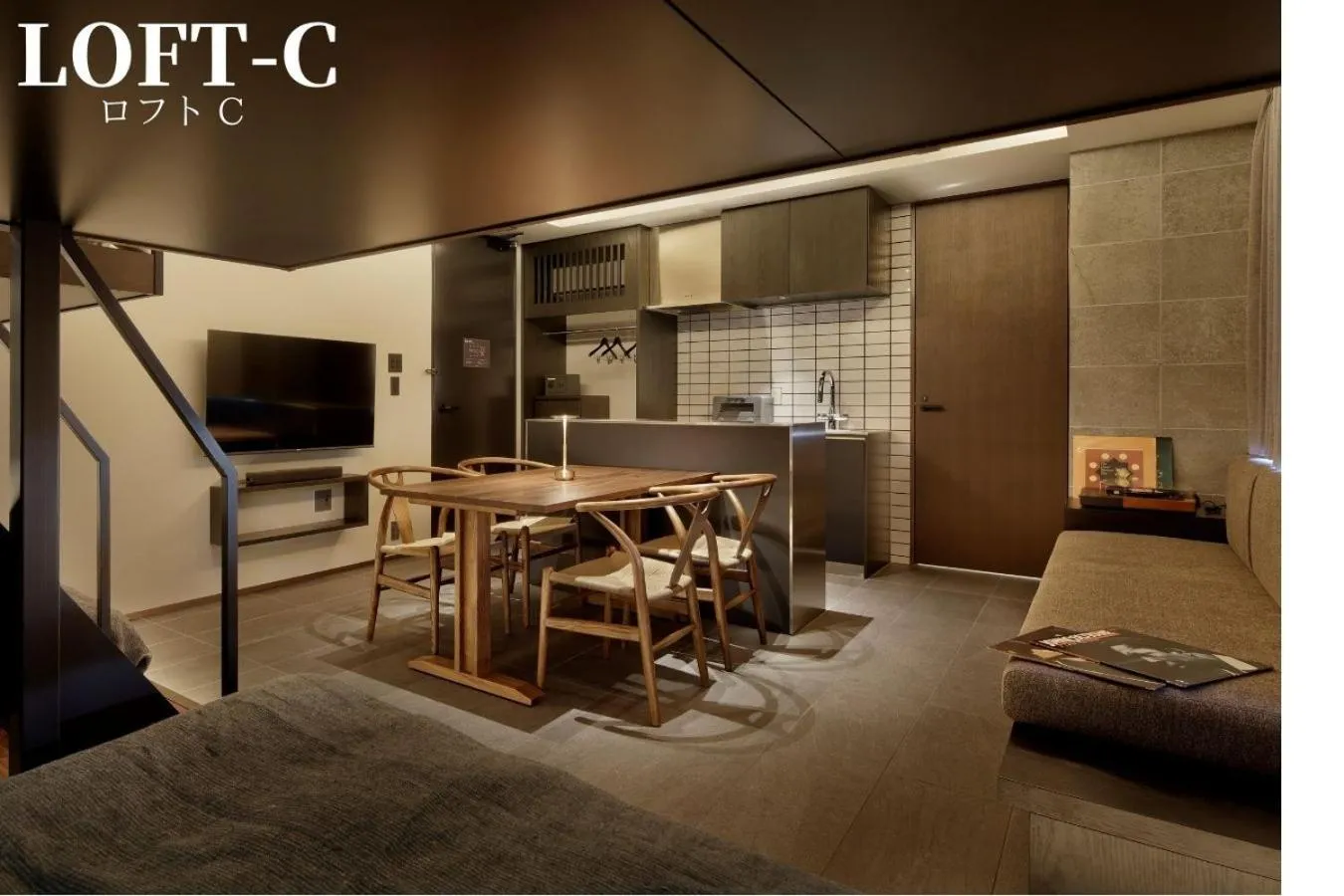 TV and multimedia in 41 PIECES Sapporo