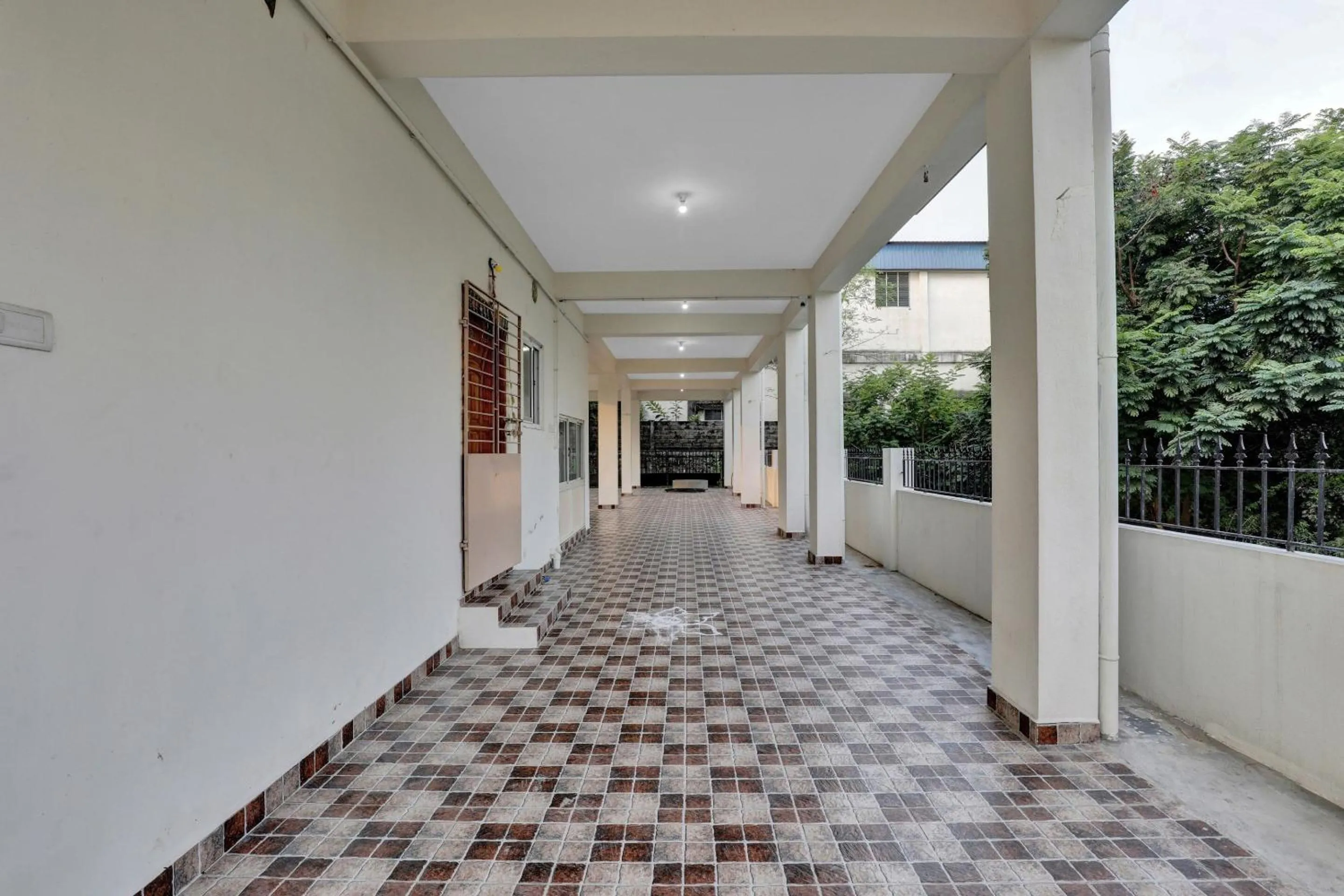 Facade/entrance in Hotel O Elegant Residency