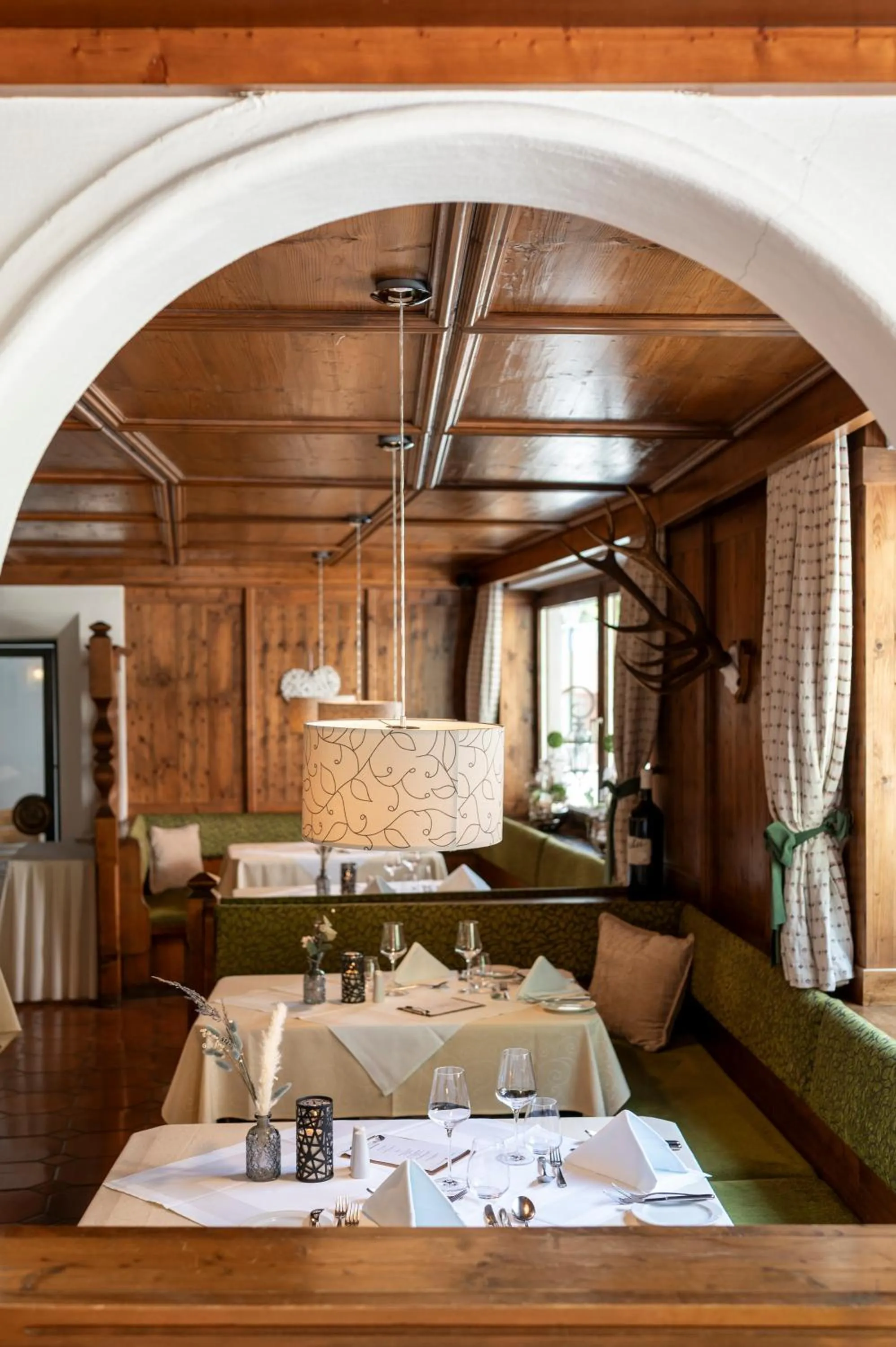 Restaurant/places to eat in Hotel Dachstein