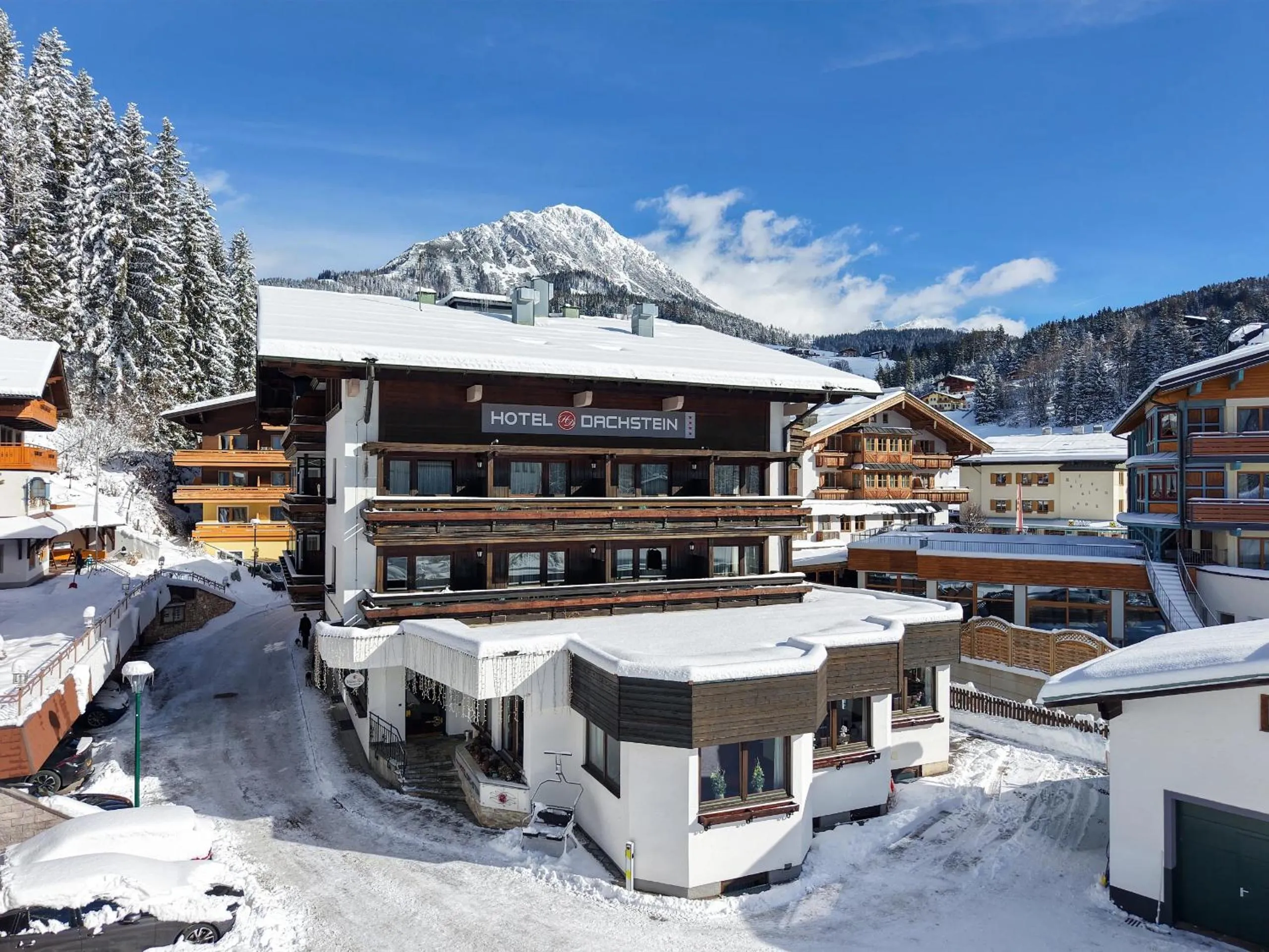 Property building in Hotel Dachstein