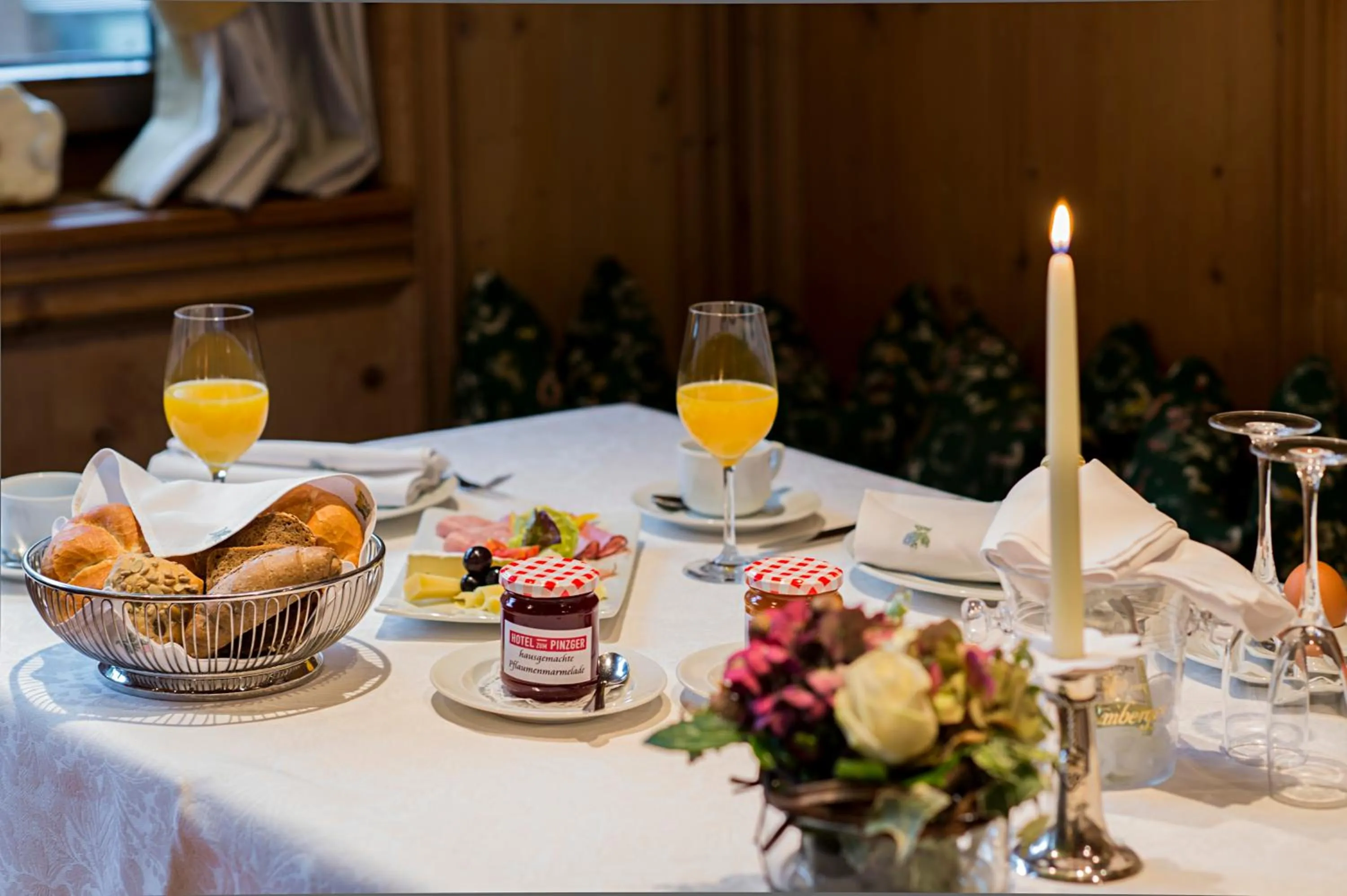 Restaurant/places to eat in der Pinzger