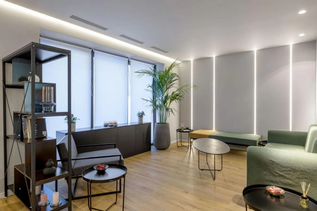 Lobby or reception in Acropolis Magenta Luxury Suites