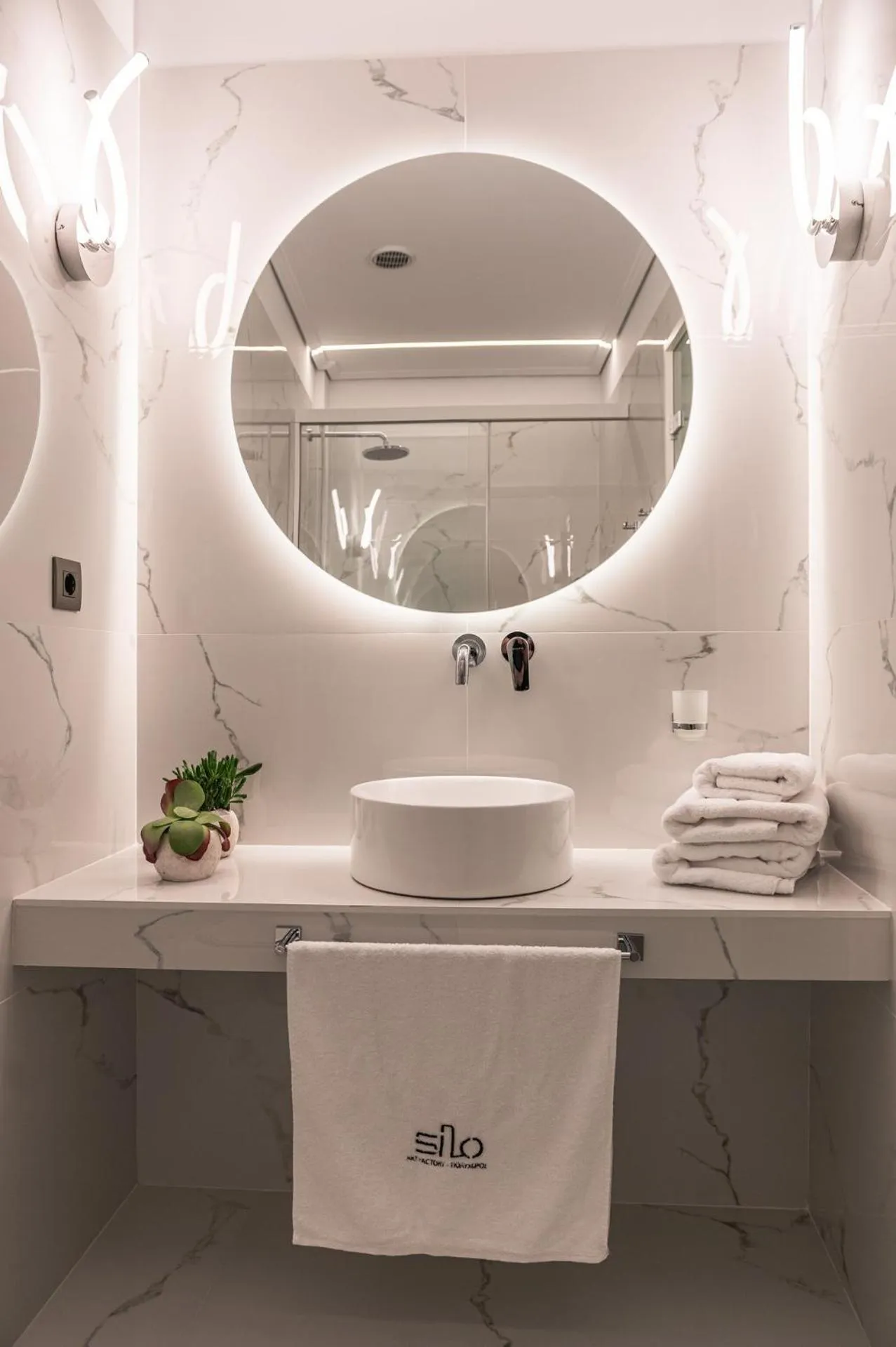 Bathroom in Silo Luxury Rooms