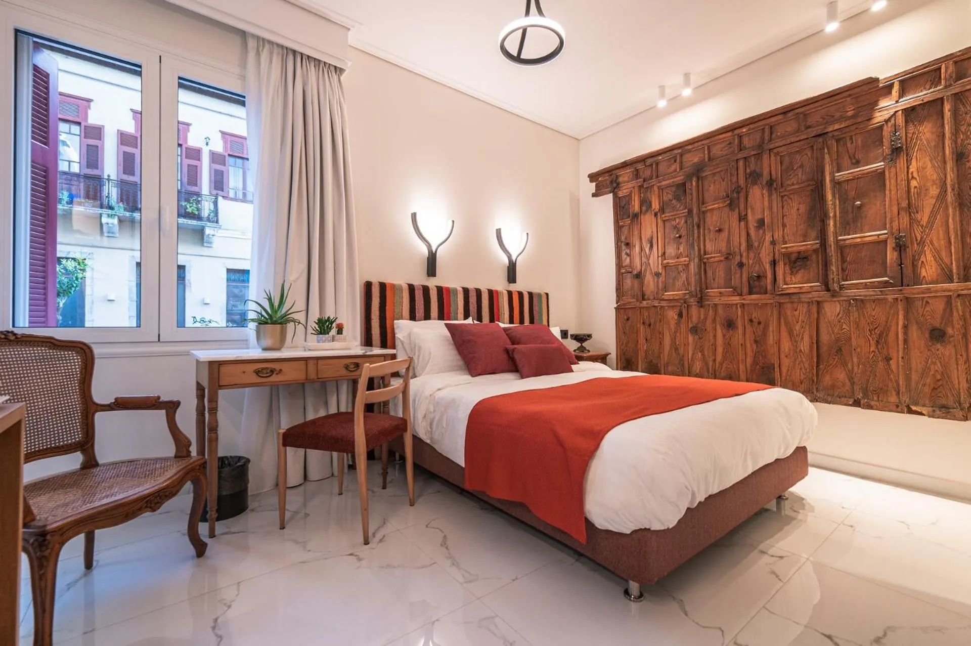 View (from property/room), Bed in Silo Luxury Rooms