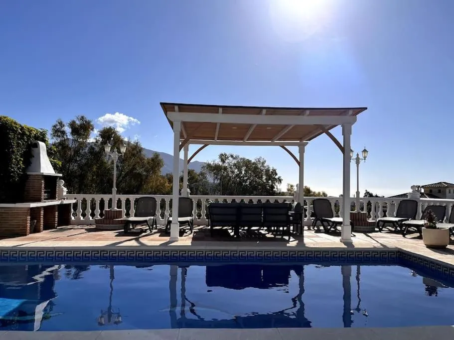 Swimming pool in Villa Puerto de la Luz