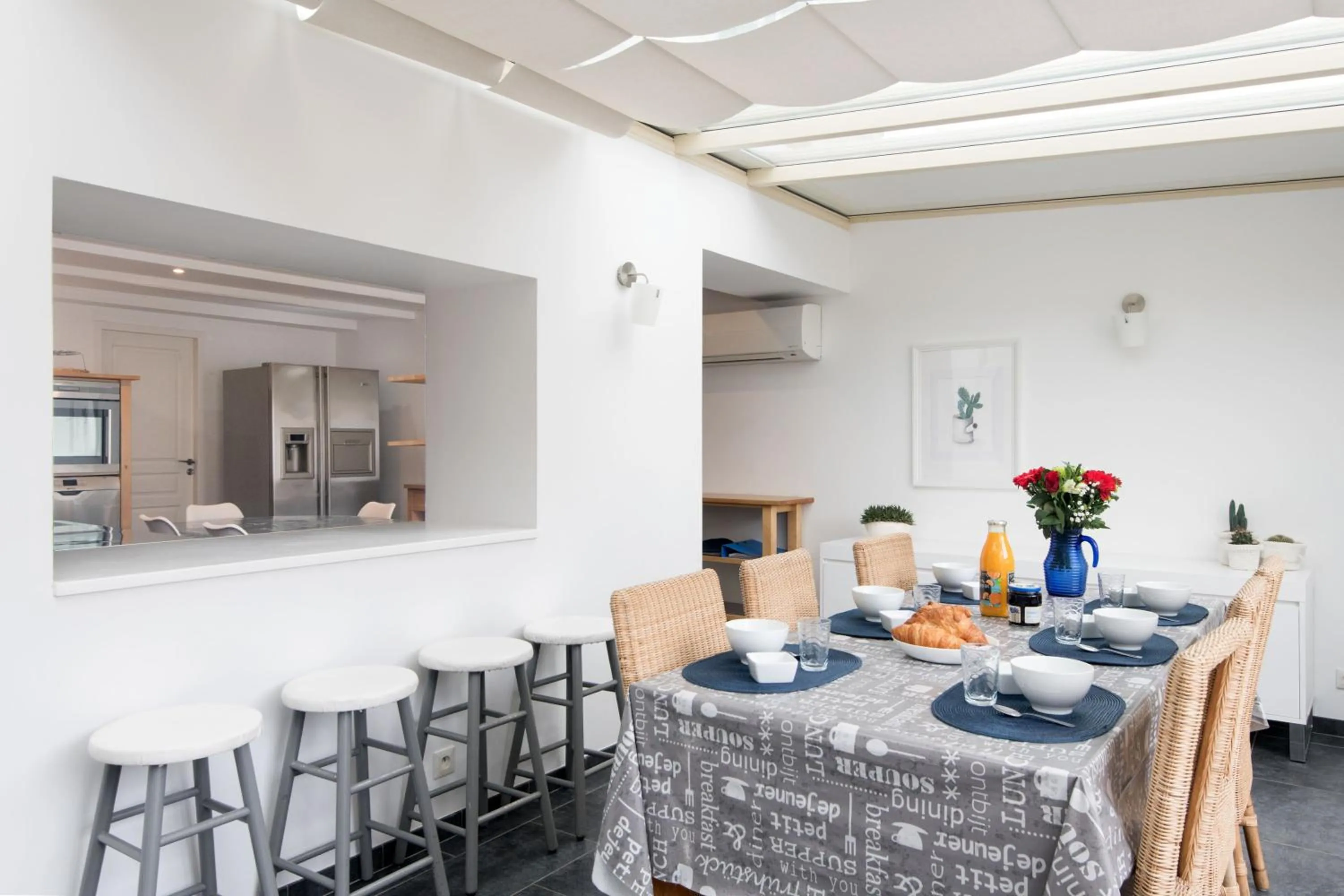 LA SUITE GRANDE MAISON AU COEUR DU VILLAGE DE LA FLOTTE EN RÉ