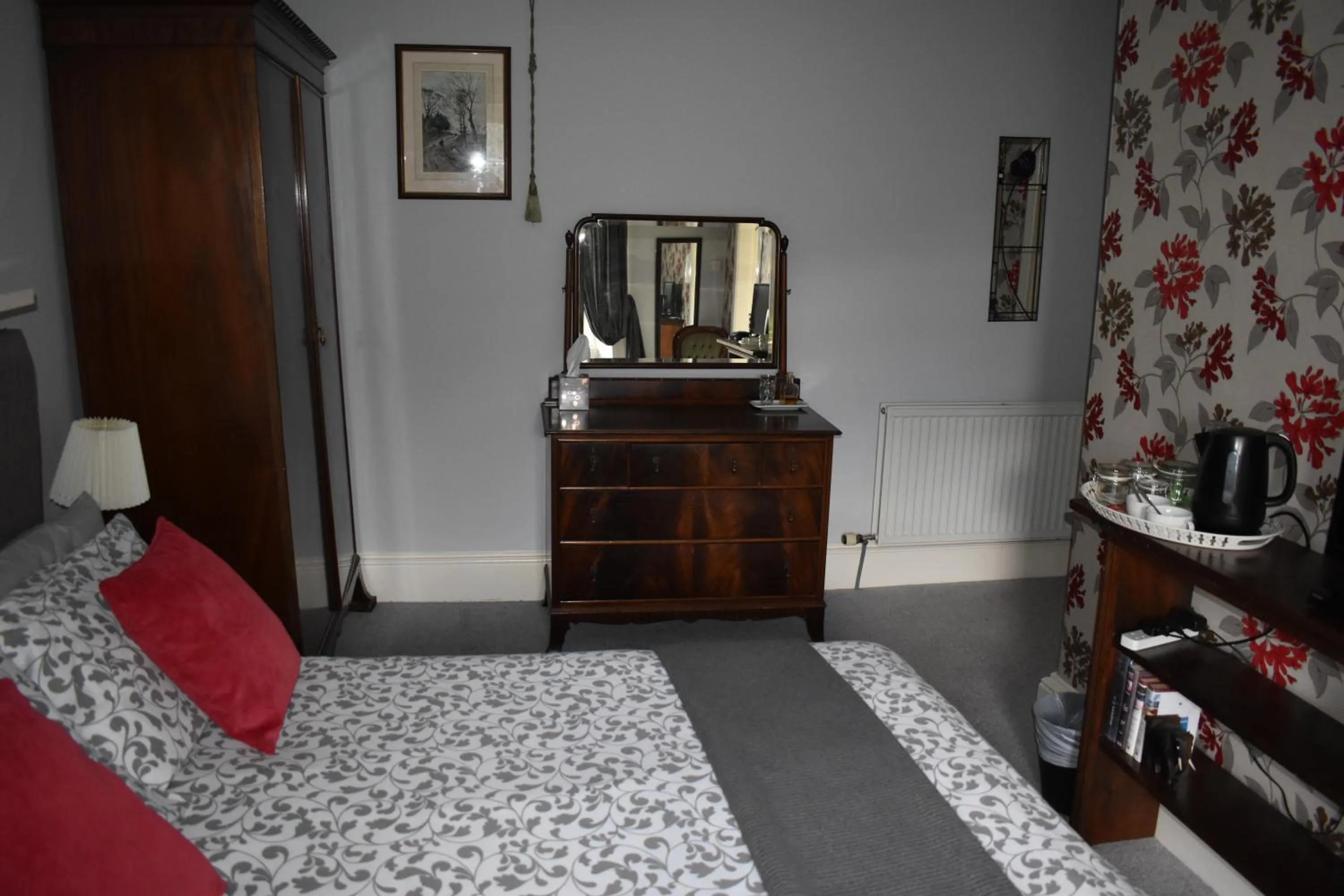 Coffee/tea facilities in The Tushielaw Inn