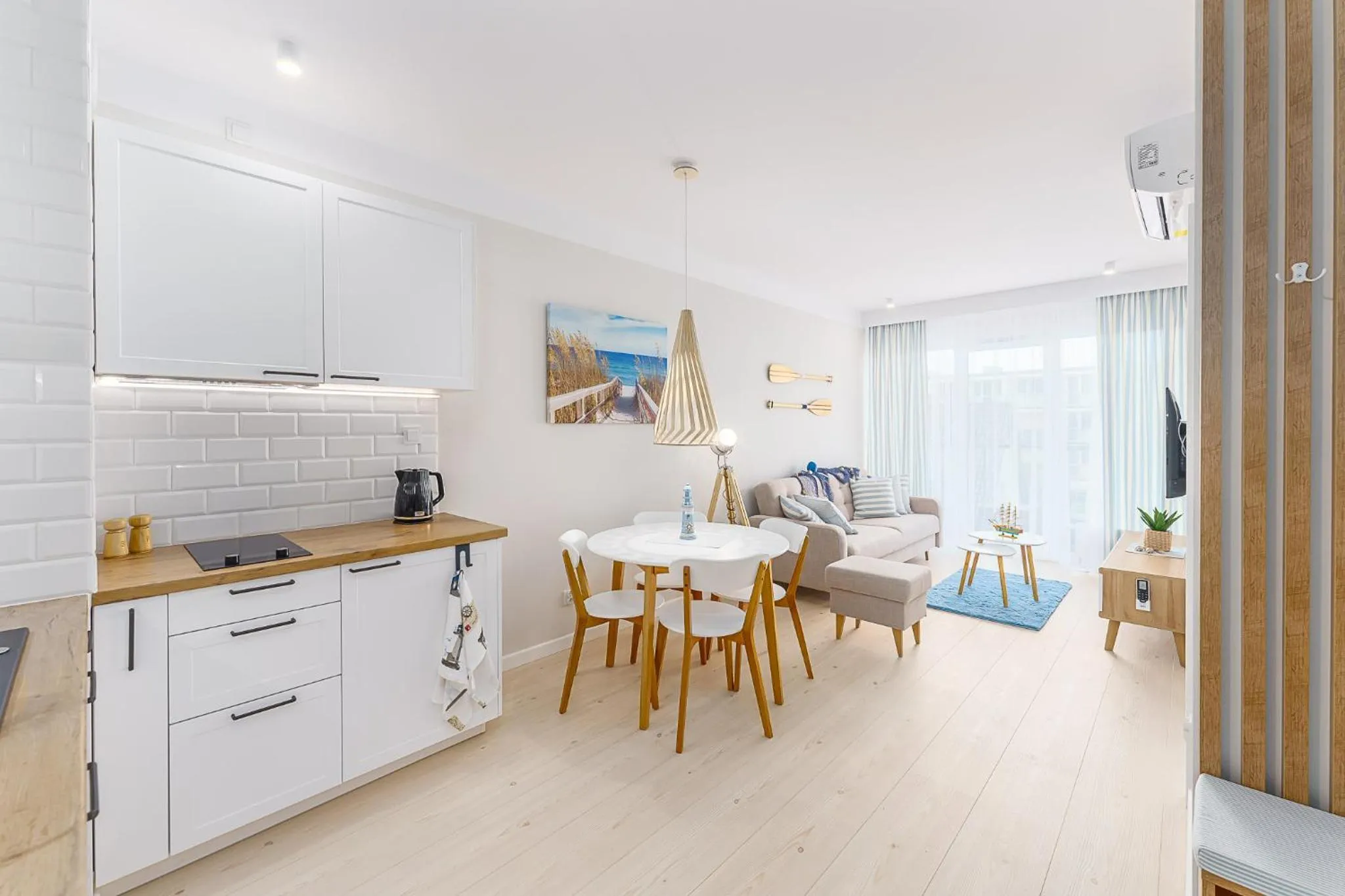 Kitchen or kitchenette in Ustronie Apartments 20 m do plaży