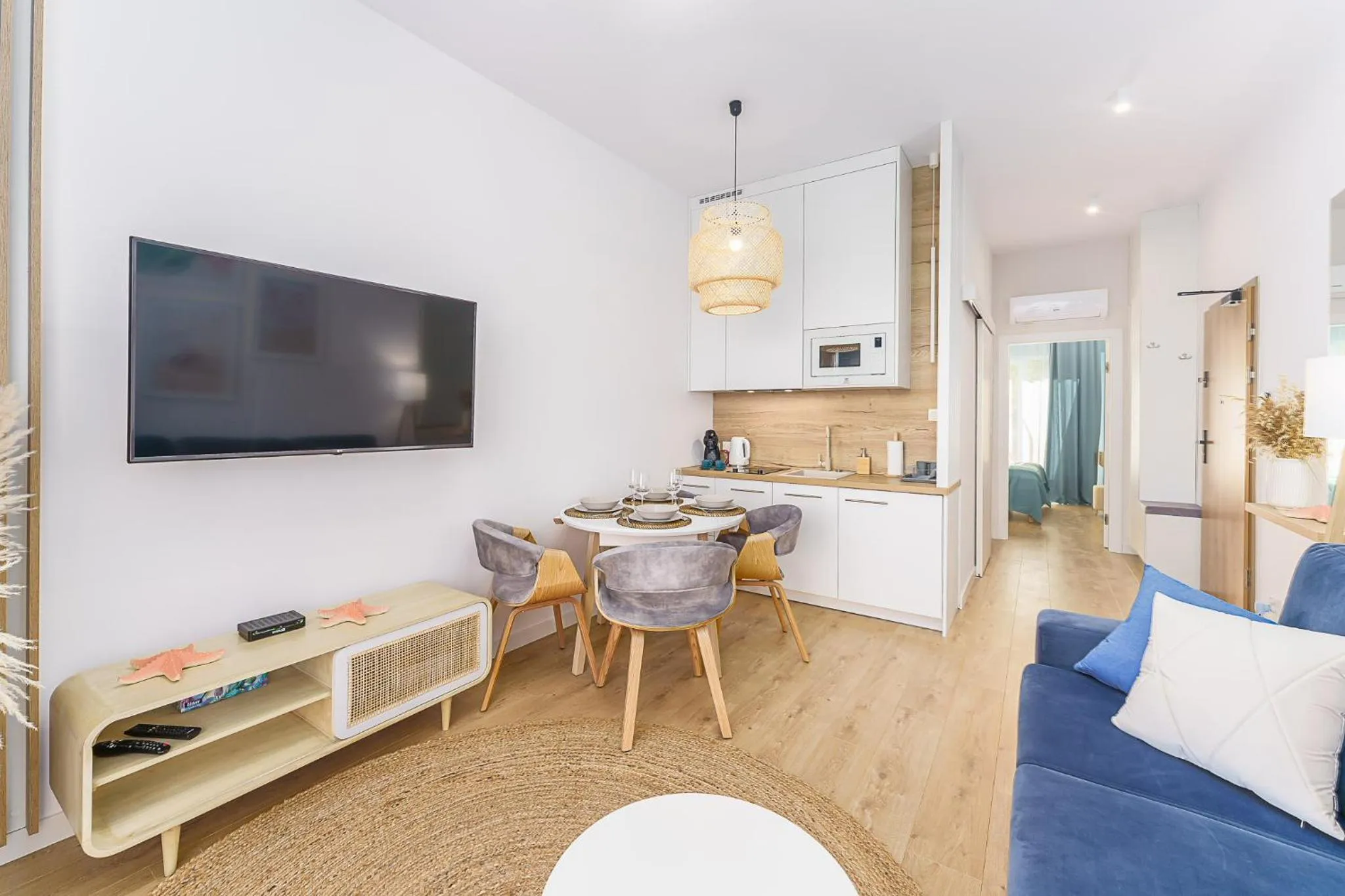 Communal lounge/ TV room in Ustronie Apartments 20 m do plaży