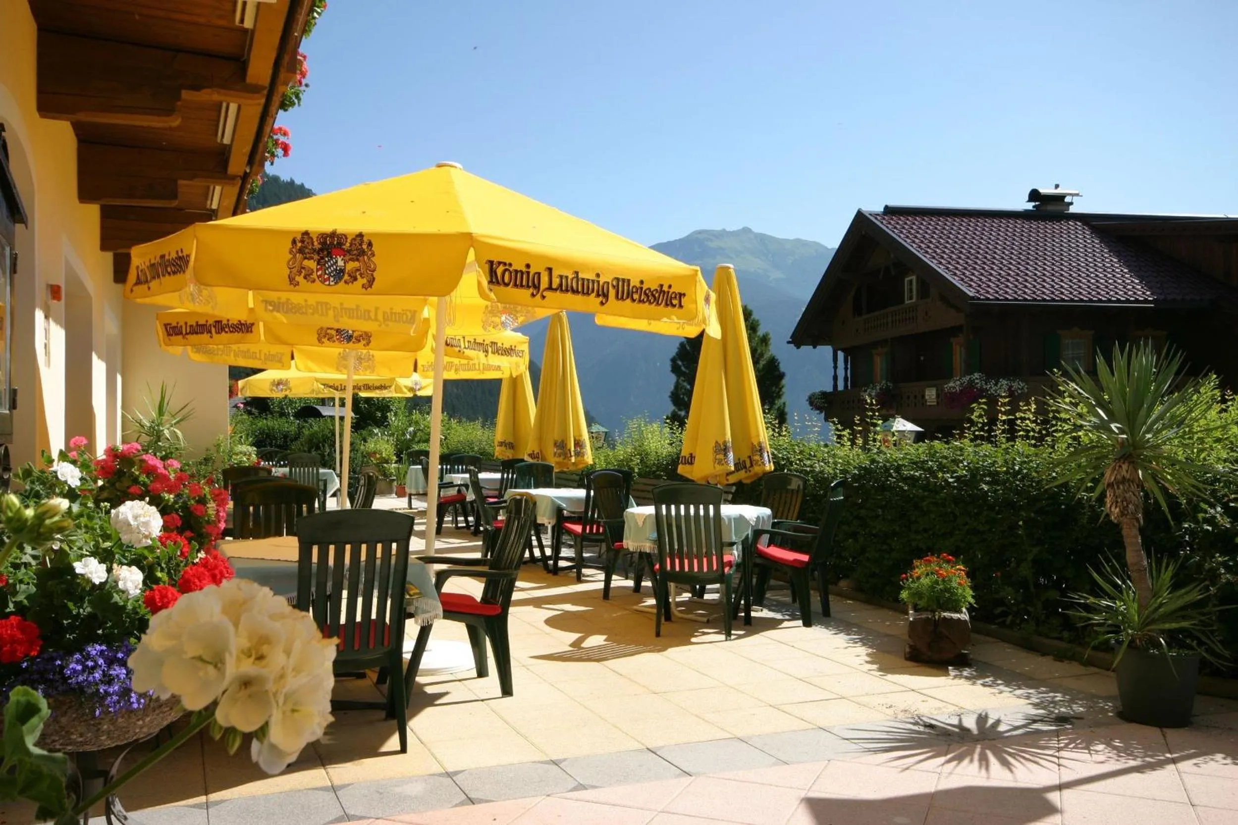 Restaurant/places to eat in Hotel Finkenbergerhof