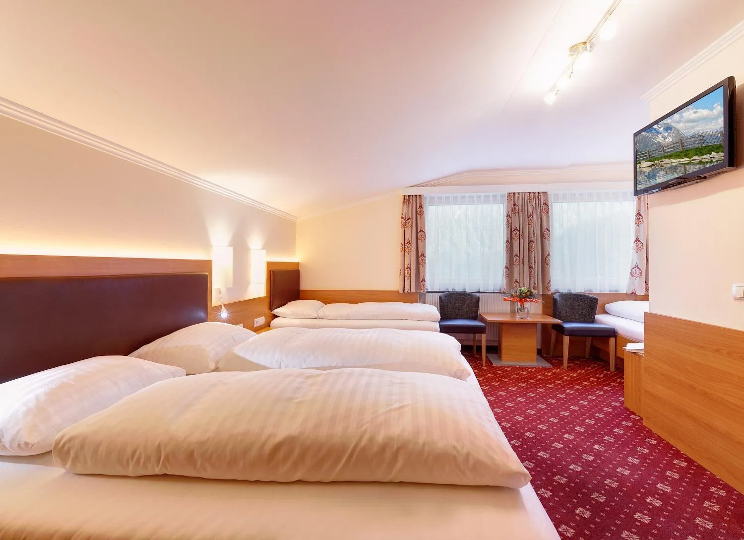 Bed in Hotel Finkenbergerhof