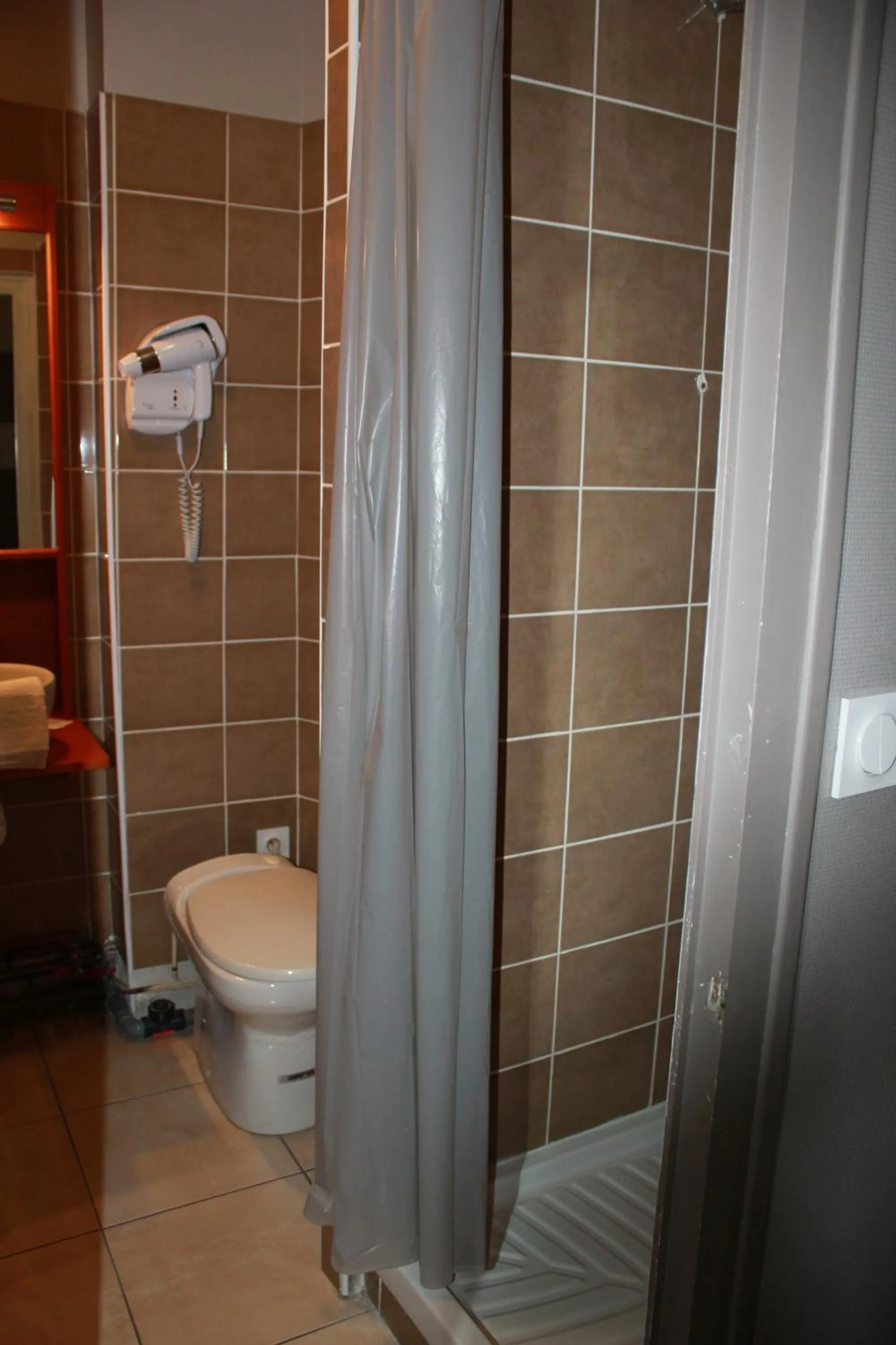 Bathroom in Hôtel de La Beauronne