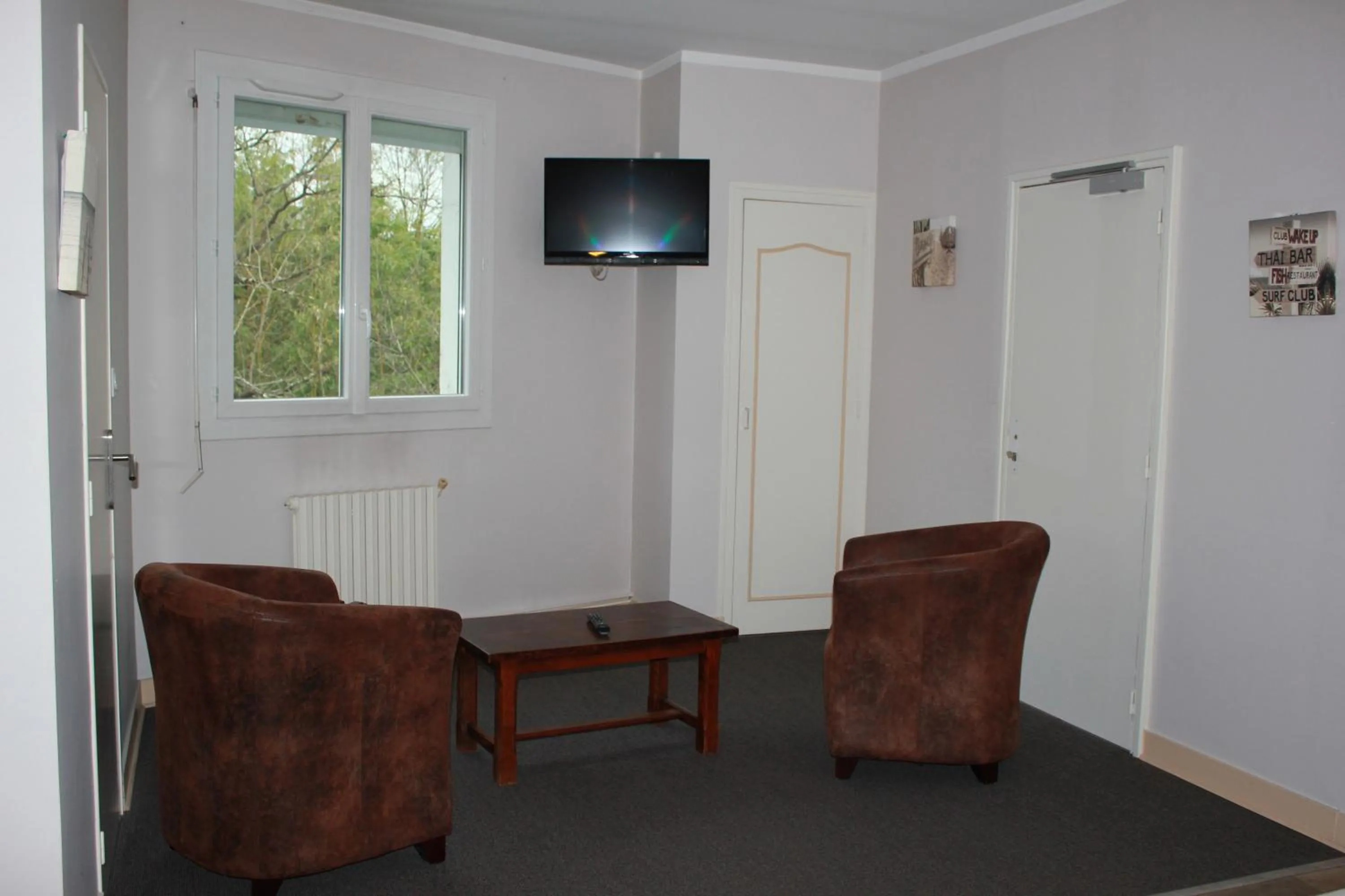 Living room in Hôtel de La Beauronne