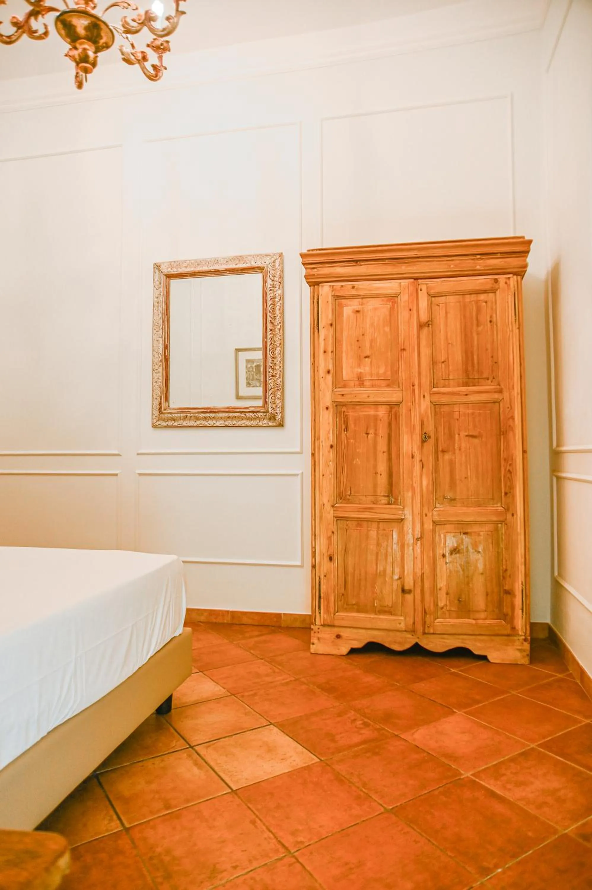 Bedroom in Feliz in Roma B&B