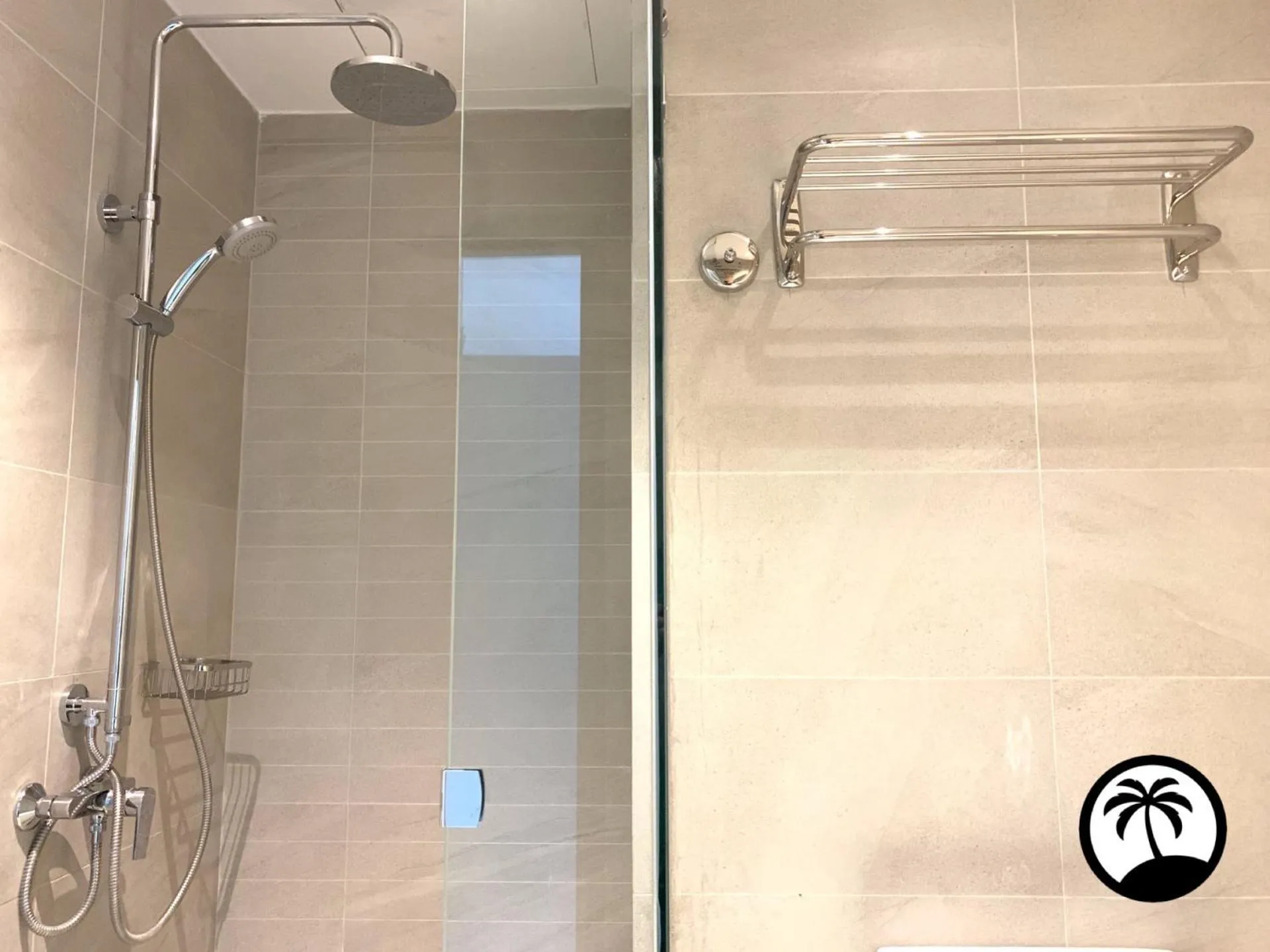 Bathroom in Paradise Suite at Sutera Avenue