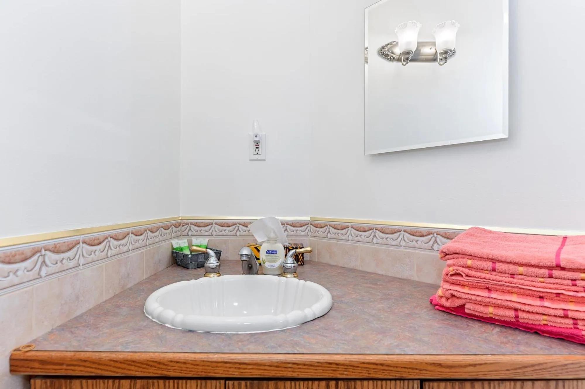 Bathroom in Baptiste Lake Lodge