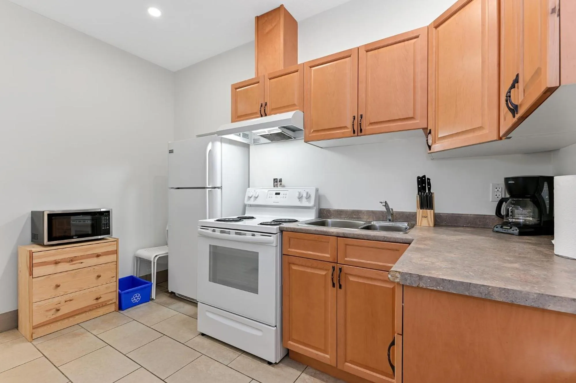Kitchen or kitchenette in Baptiste Lake Lodge
