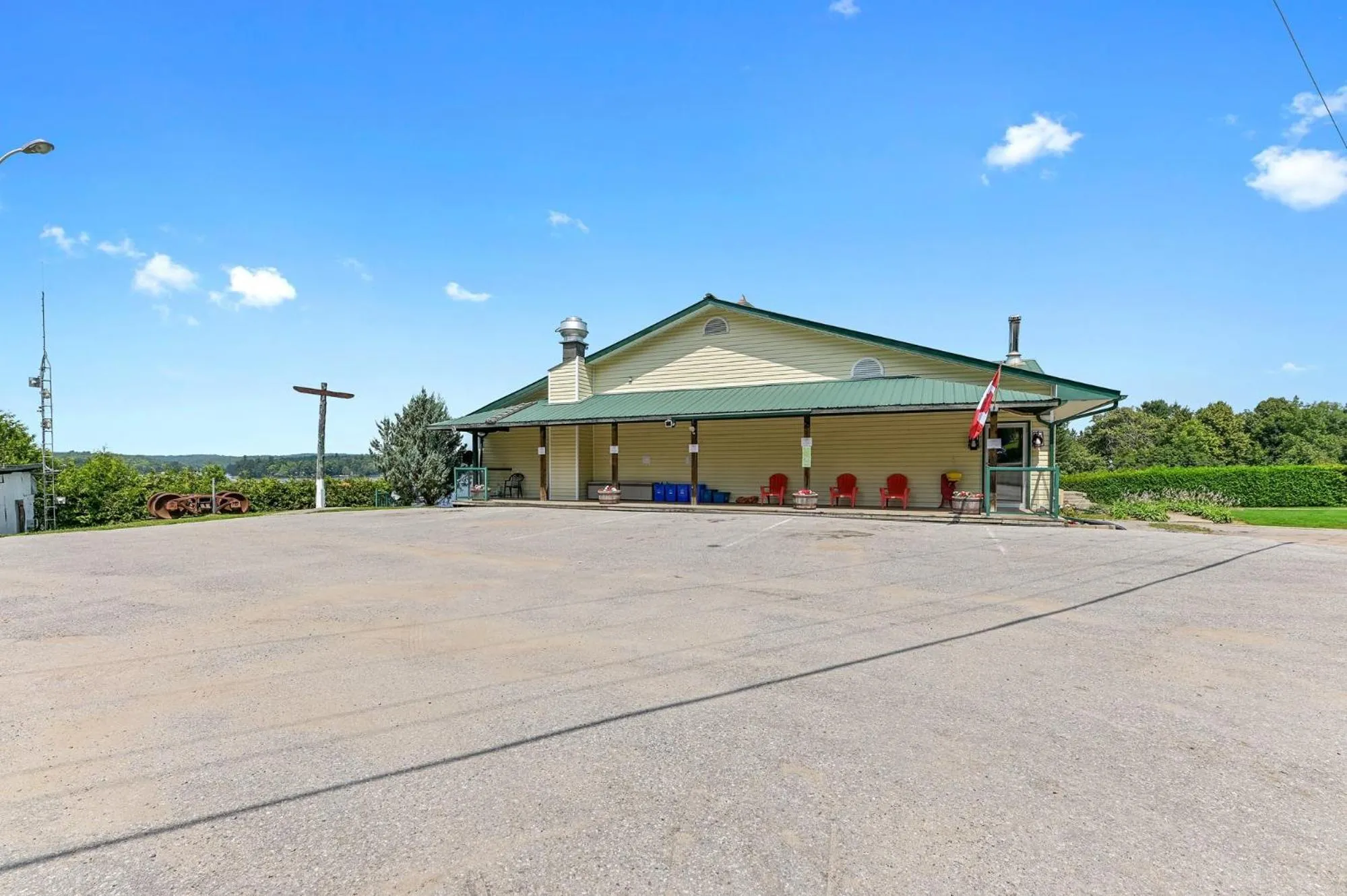 Property building in Baptiste Lake Lodge