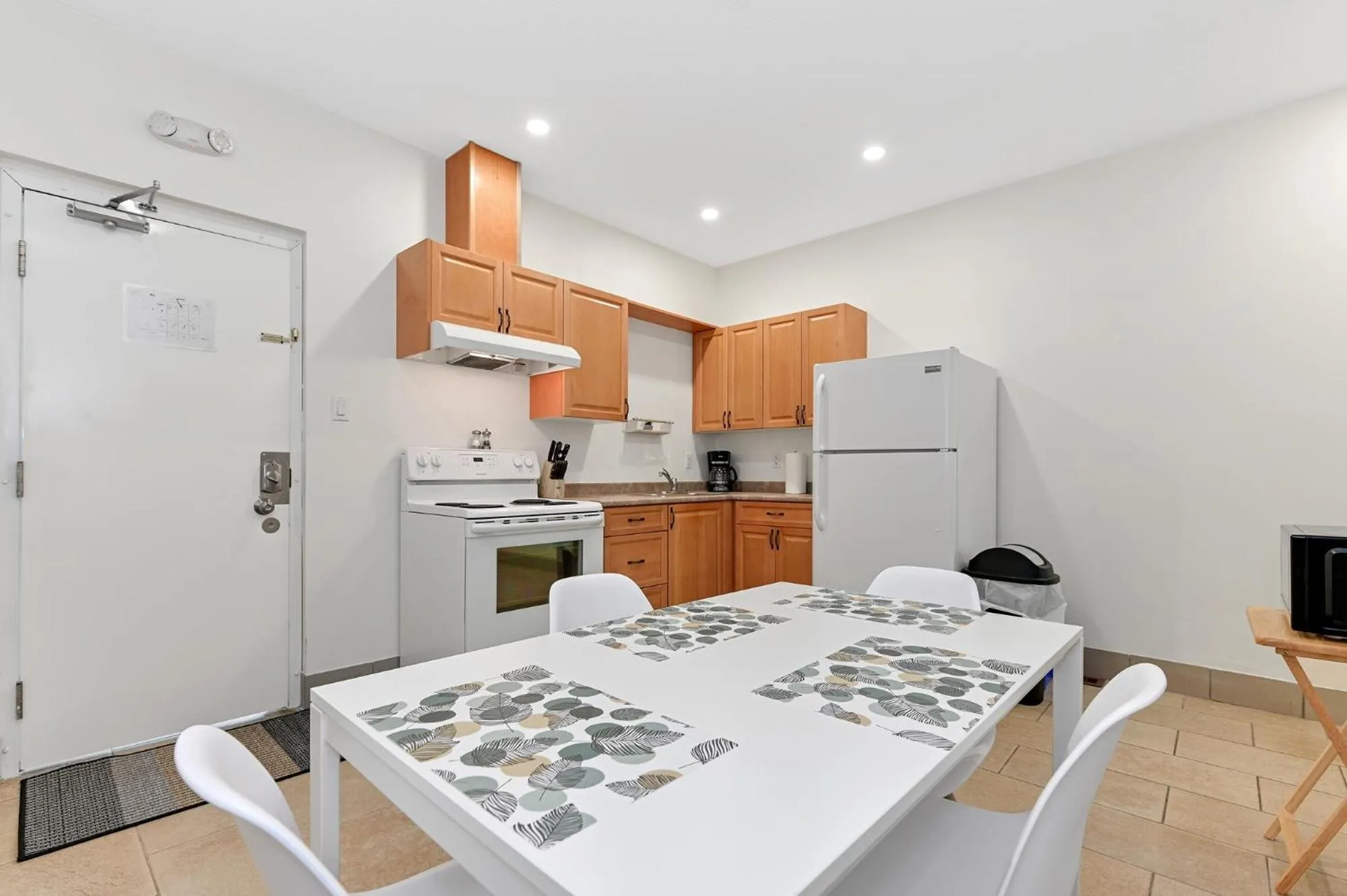 Kitchen or kitchenette in Baptiste Lake Lodge